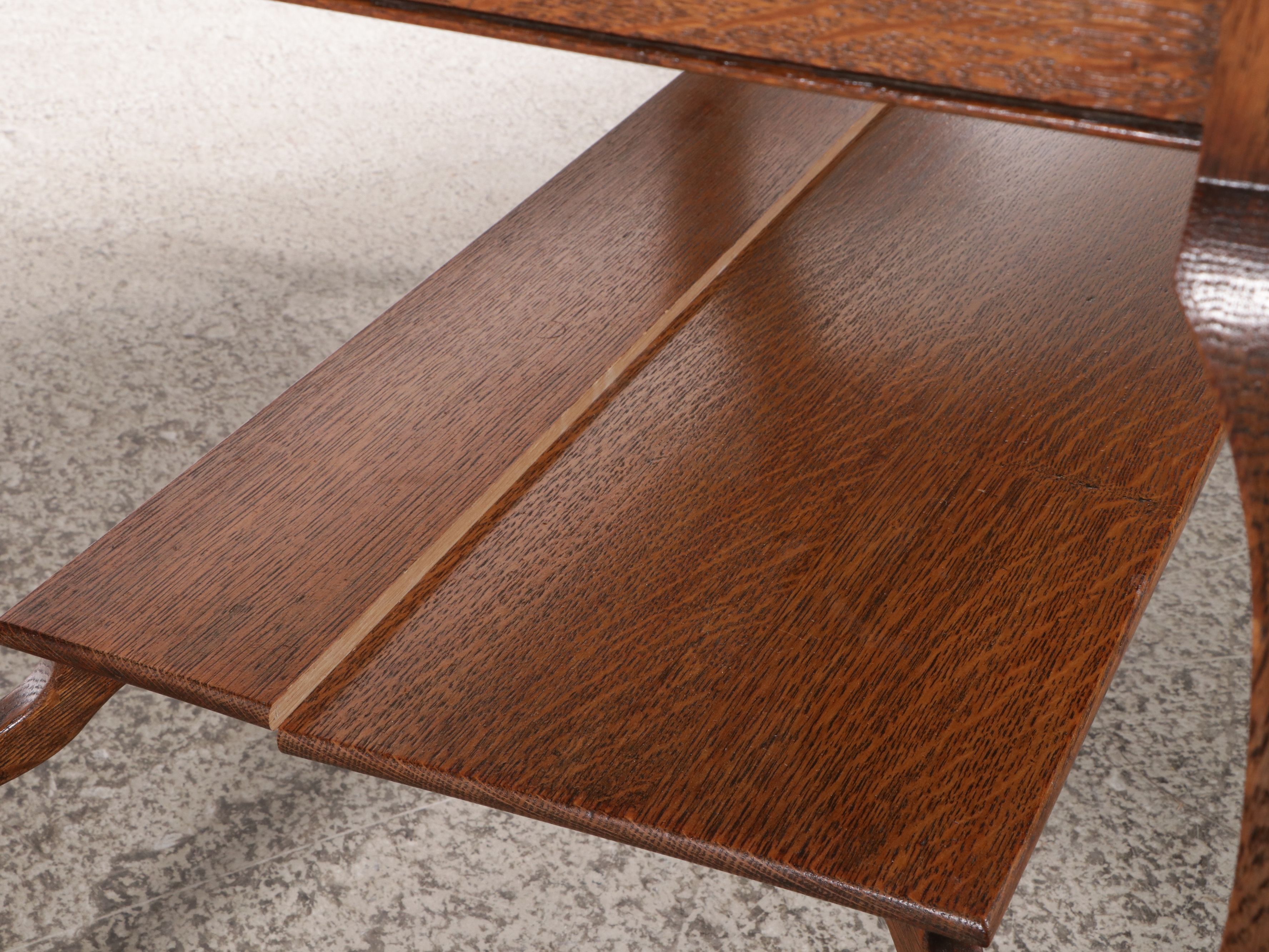 American Queen Anne Style Oak Hall Table, Early 20th Century