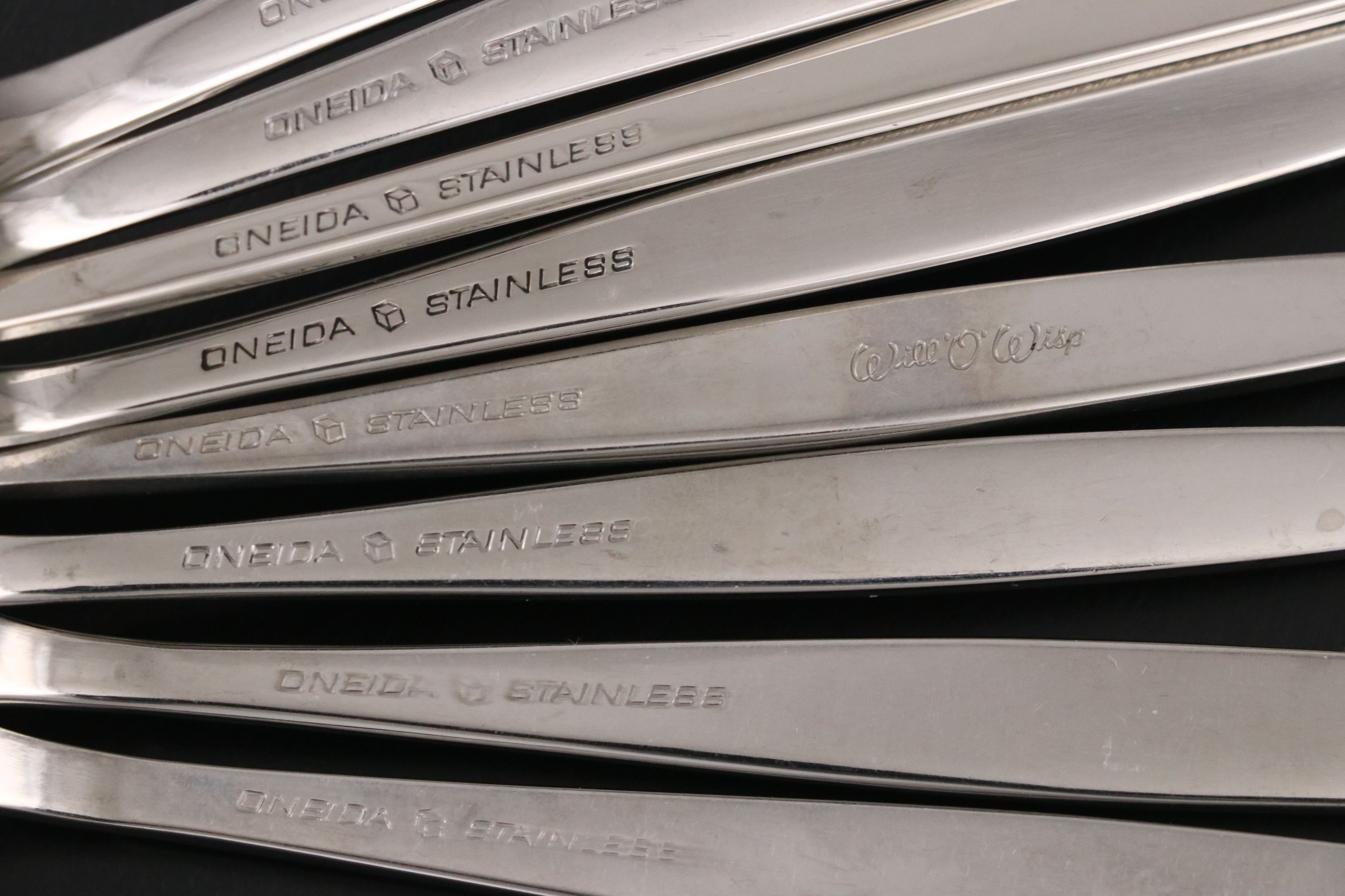 Oneida "Will o' Wisp" Stainless Steel Flatware, Late 20th Century