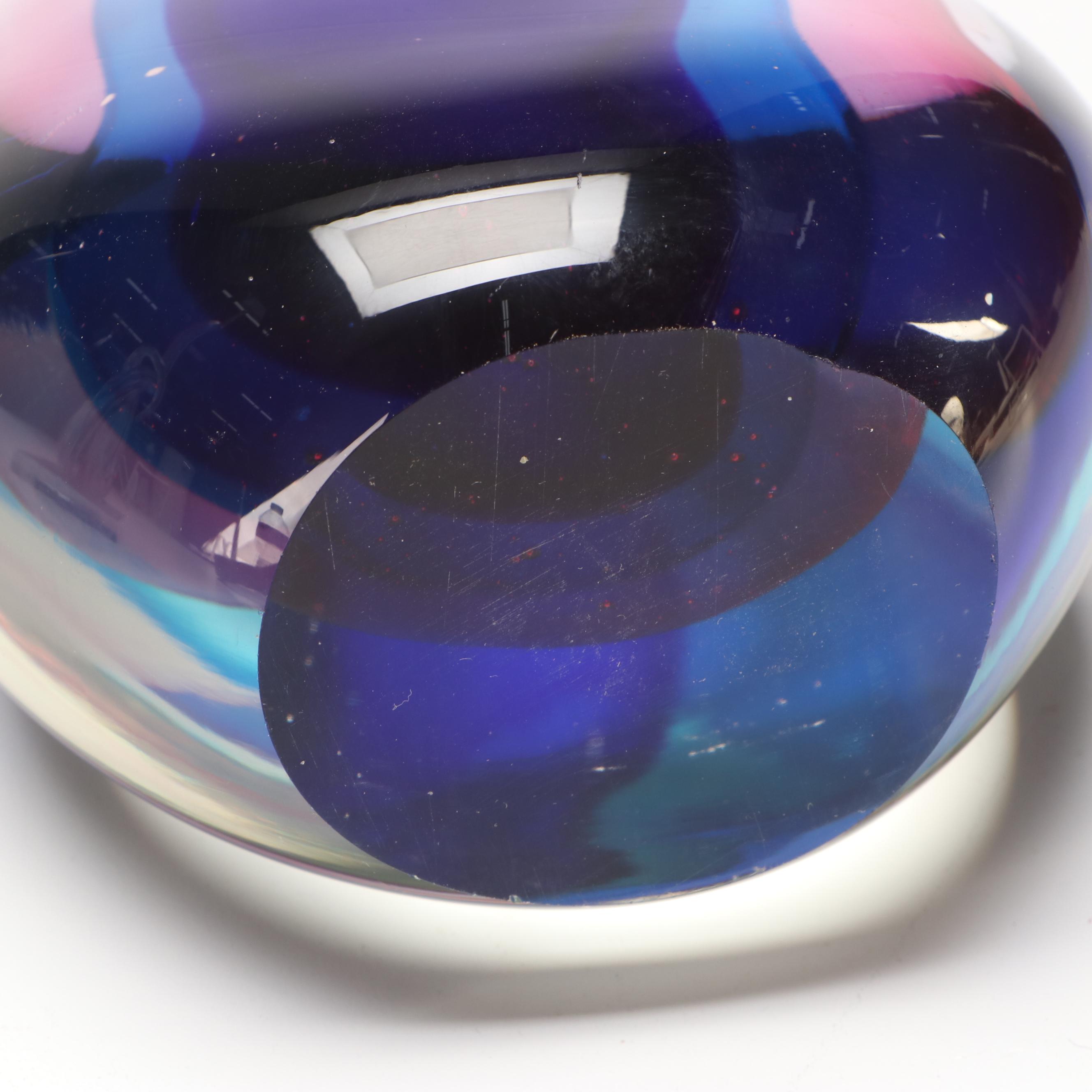 Murano Filigrana Love Knot with Sommerso Teardrop Sculptures