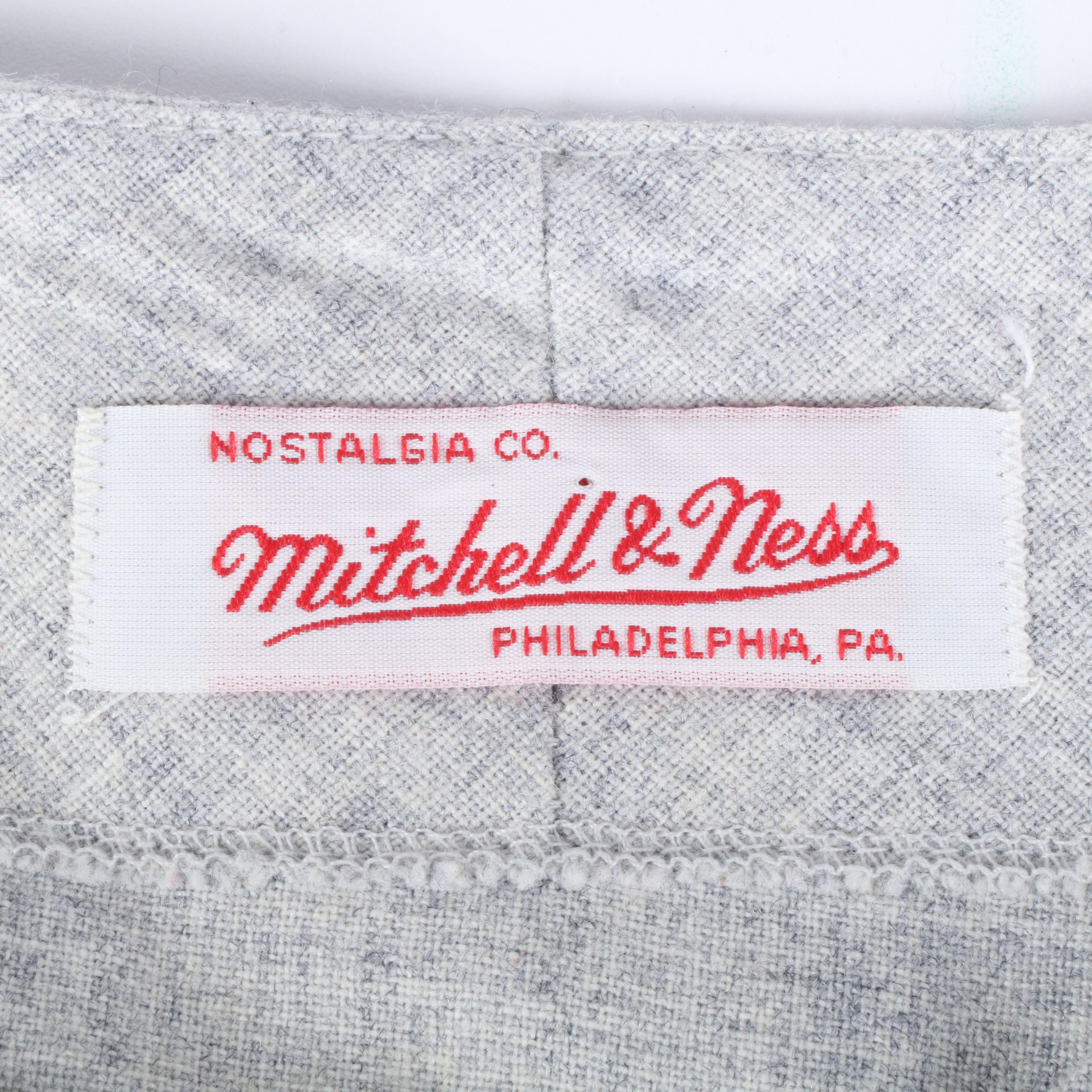 Frank Robinson Signed Cincinnati Reds Jersey and Rawlings Official Baseball