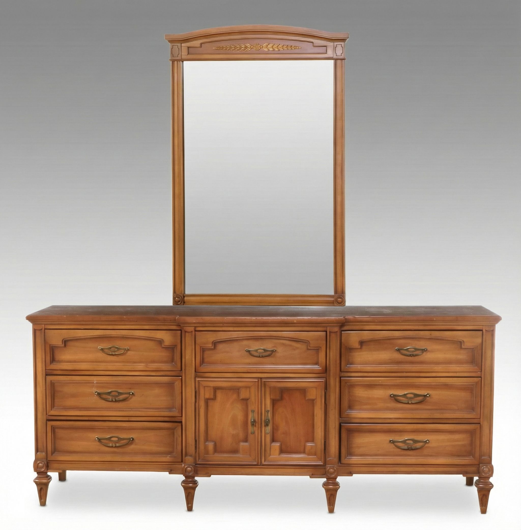 Mid Century Federal Style Walnut Finish Dresser