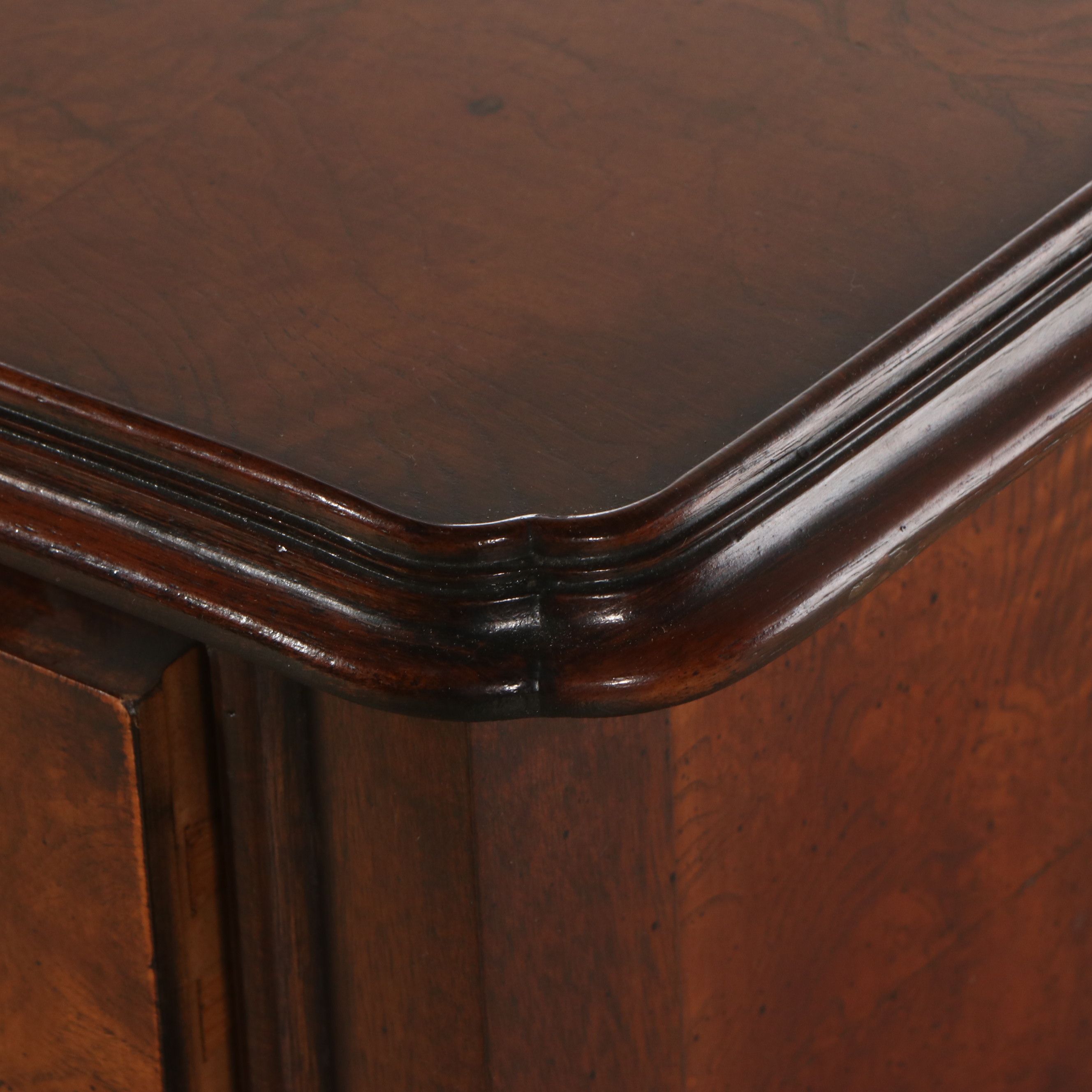 Queen Anne Style Burl and Walnut Low Boy Dressing Table