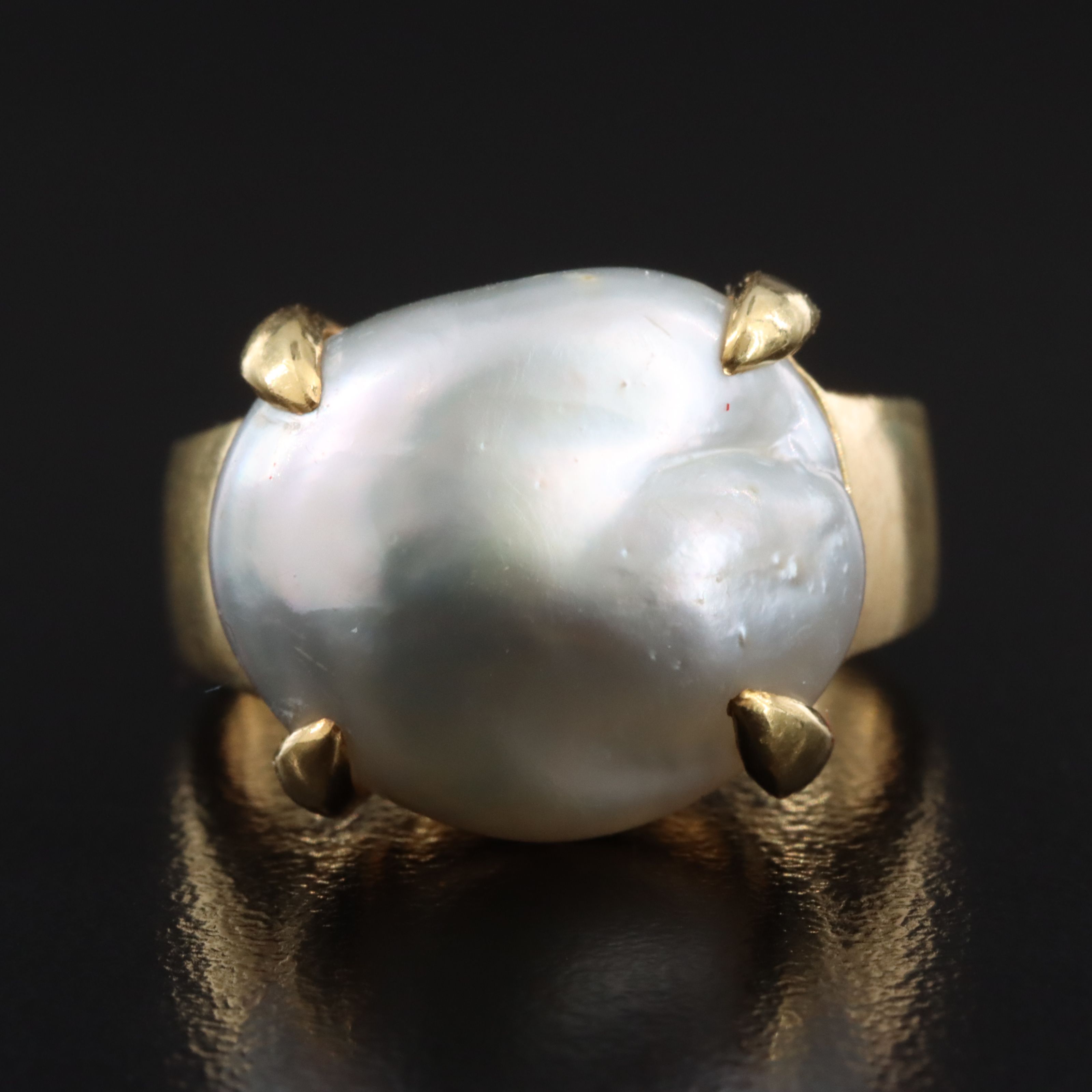18K Baroque Pearl Ring