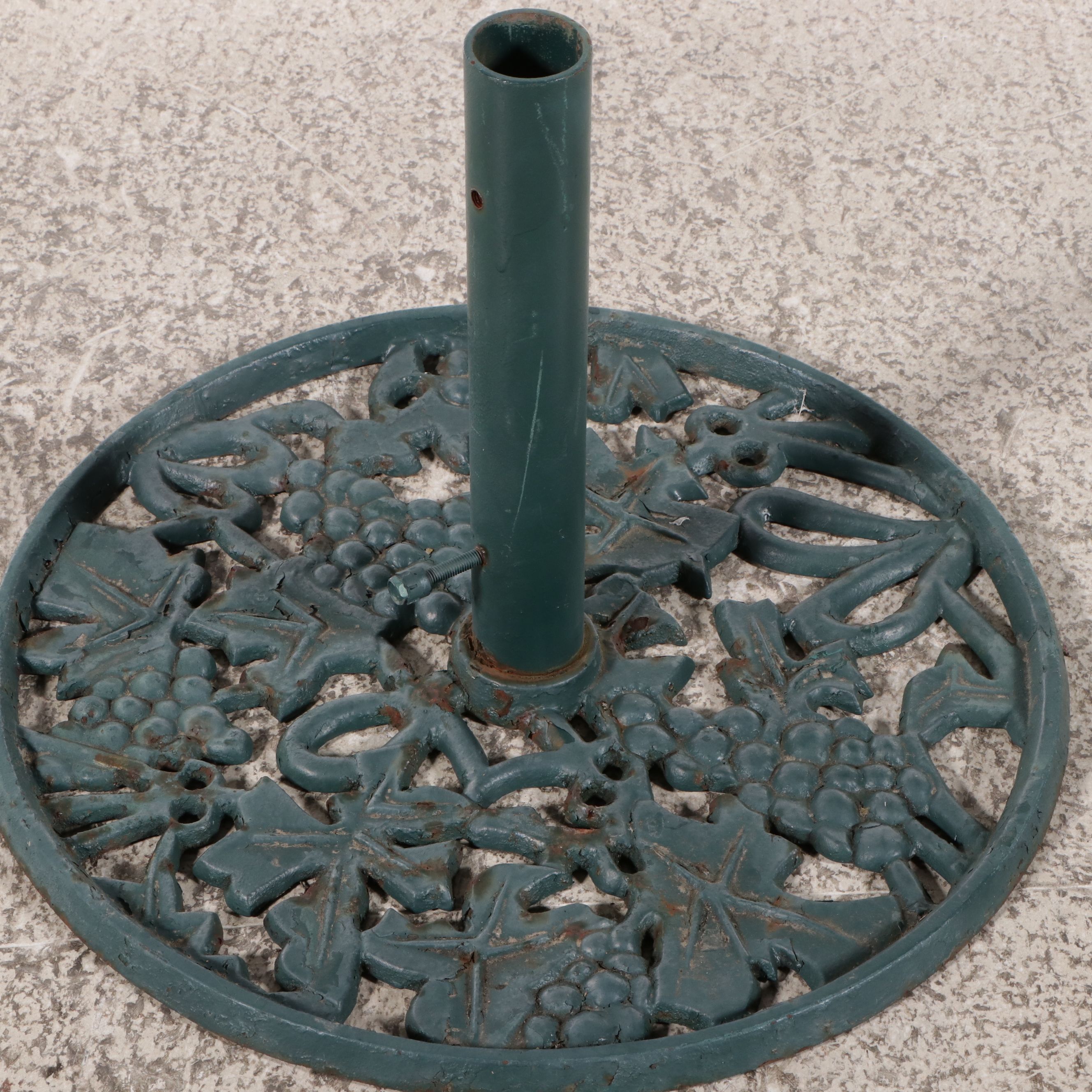 Five Piece Directoire Style  Patio Dining Set with Glass Top Pedestal Table