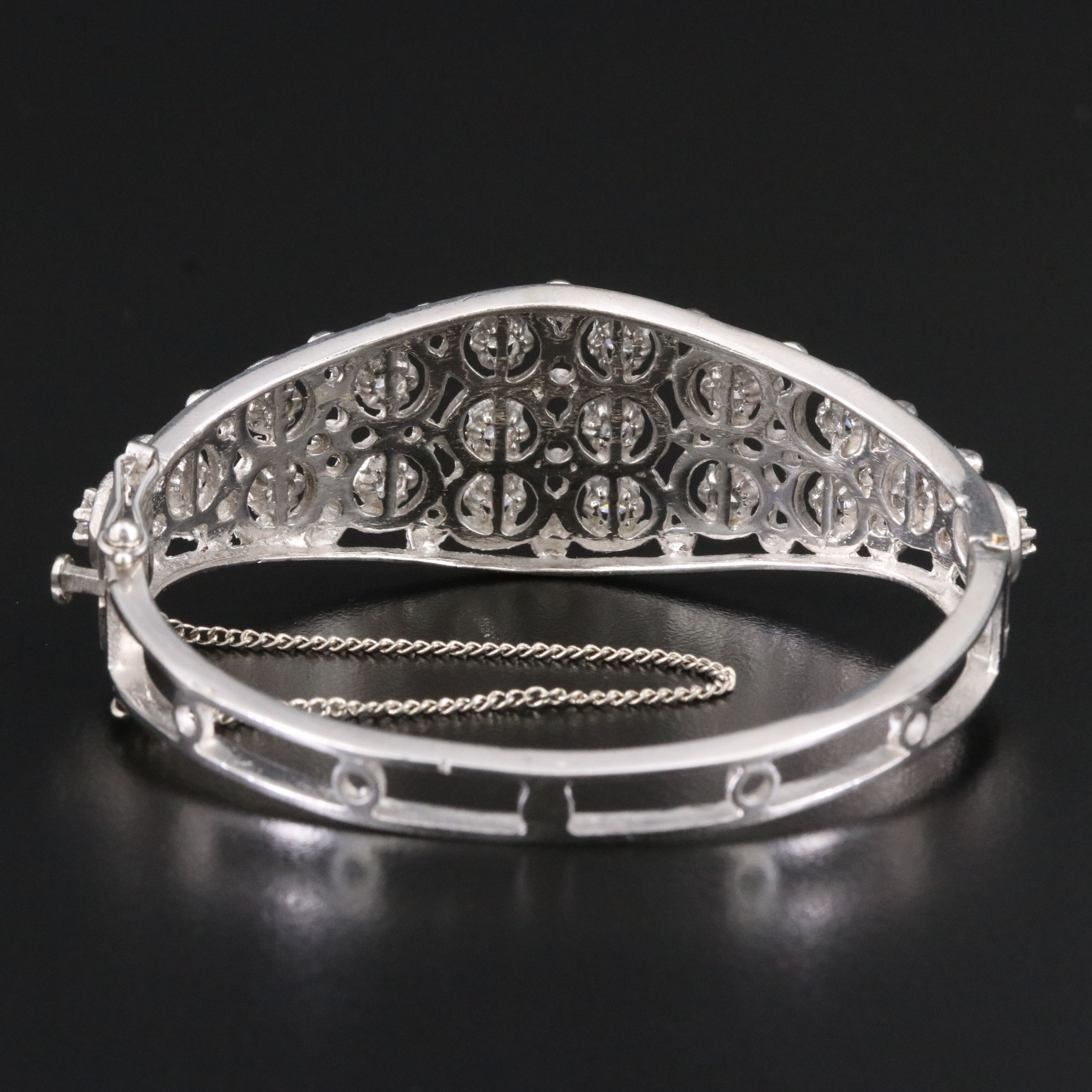 14K 2.50 CTW Diamond Hinged Bangle Bracelet