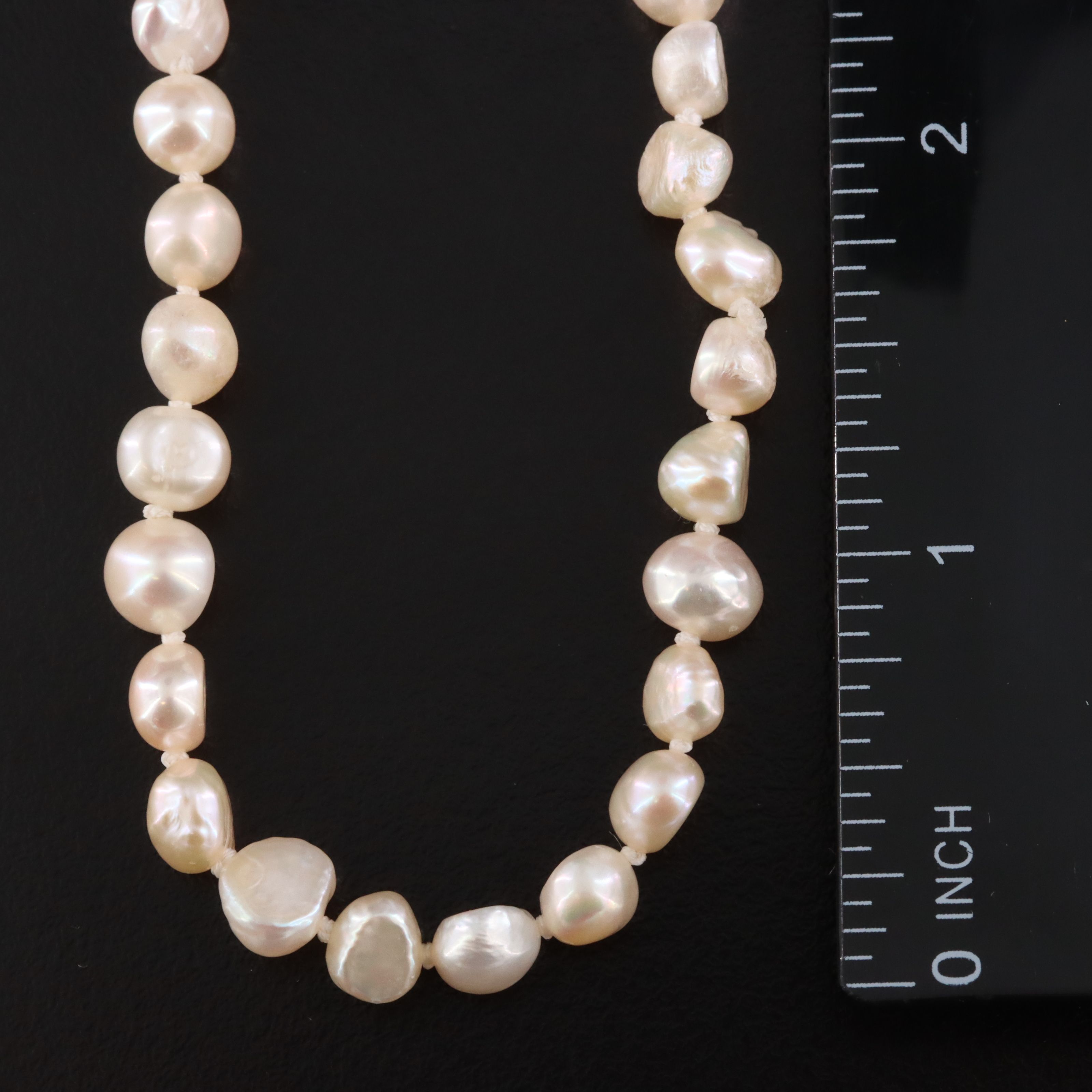 Rope Length Pearl Necklace