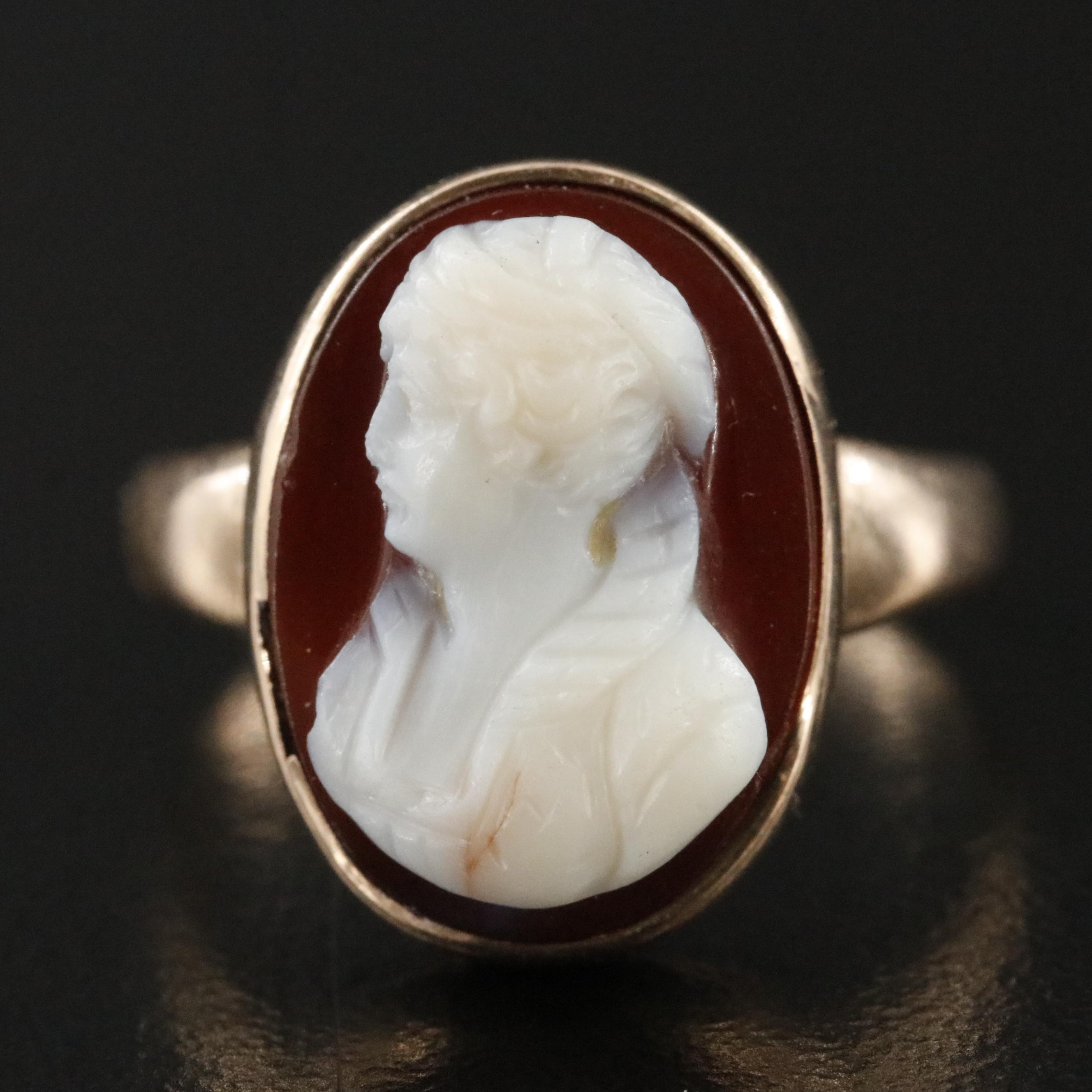 Victorian Renaissance Revival 9K Sardonyx Cameo Ring