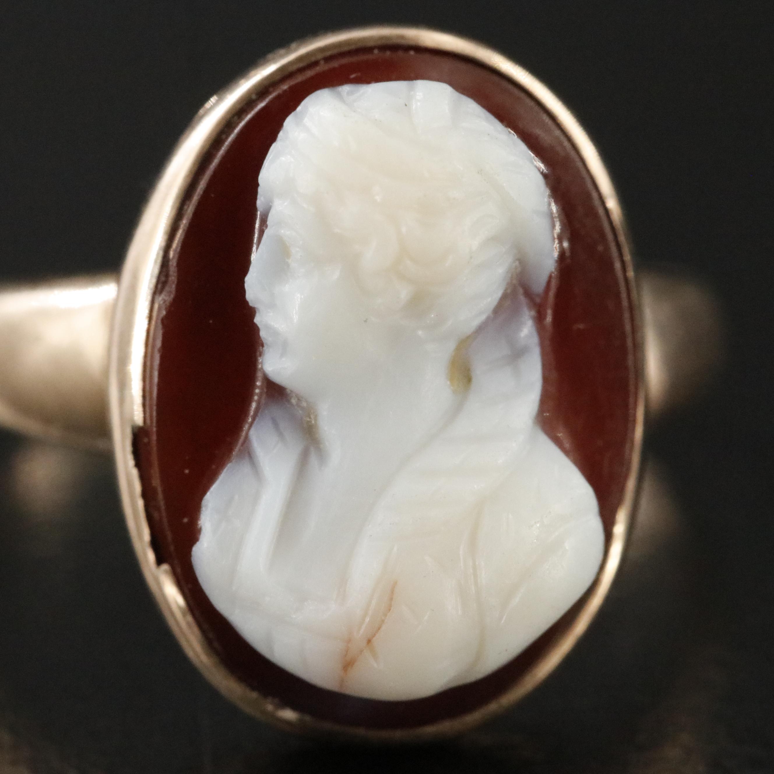 Victorian Renaissance Revival 9K Sardonyx Cameo Ring