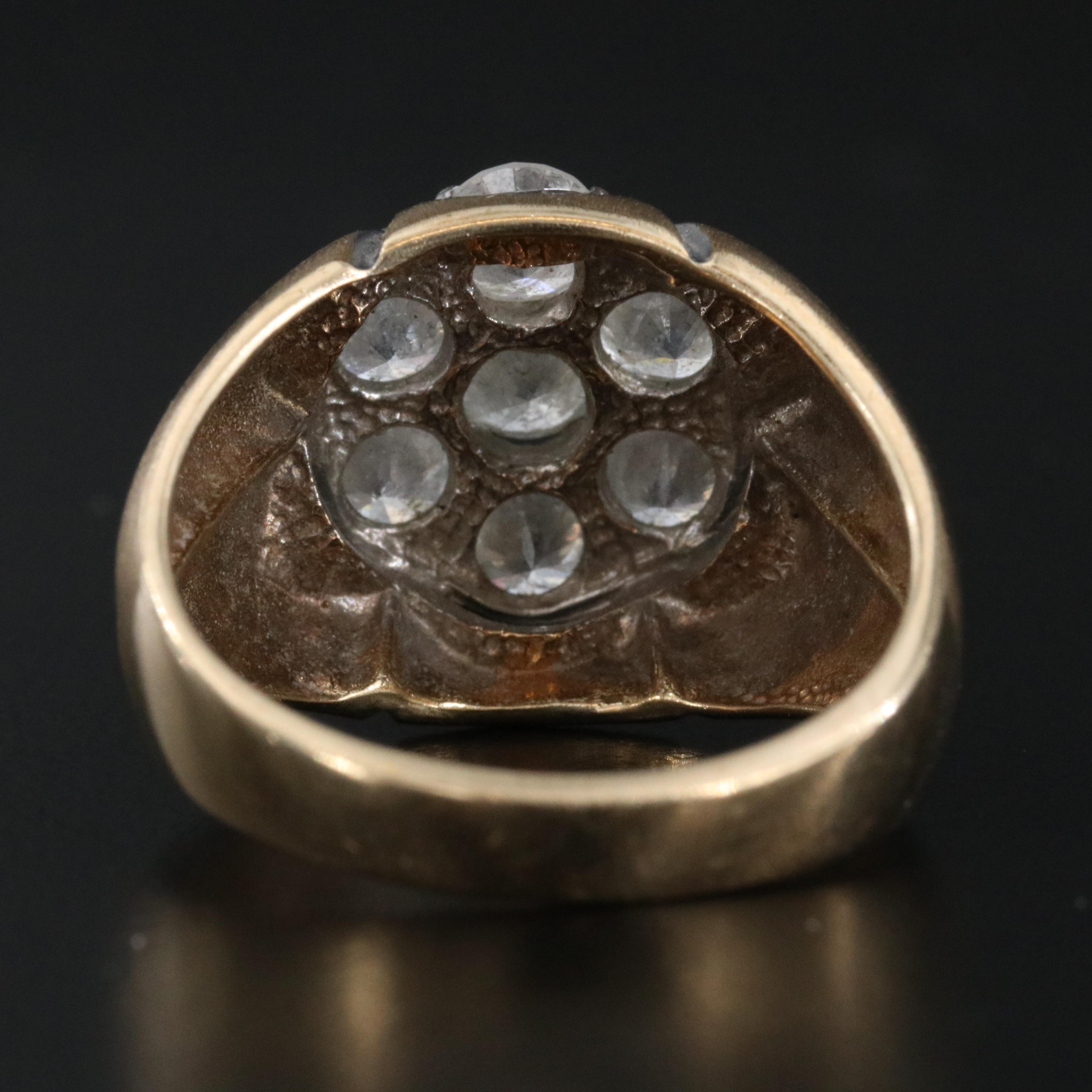 10K 2.50 CTW Diamond Ring