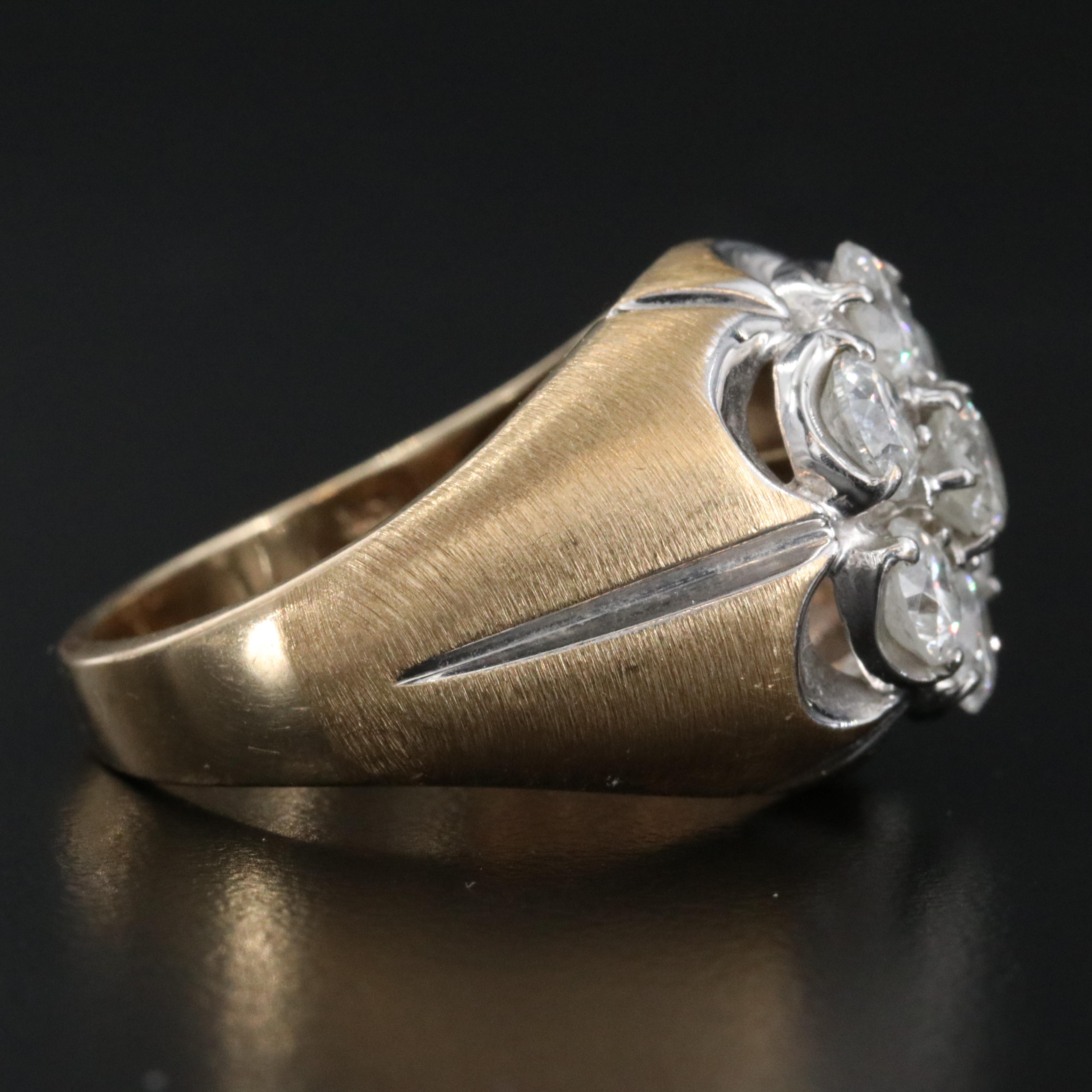 10K 2.50 CTW Diamond Ring