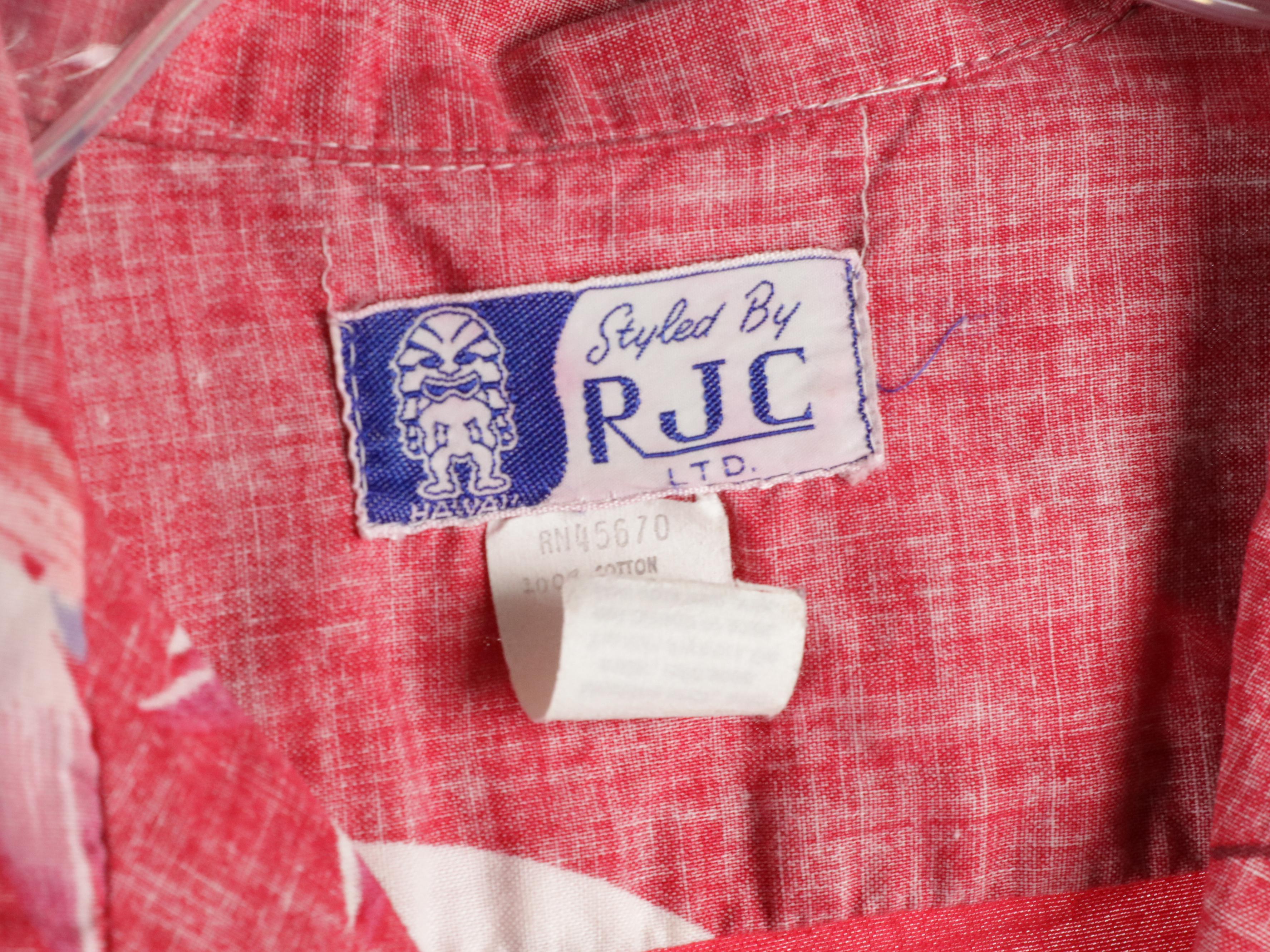 Men's Kamehameha, Paradise Found, and More Vintage Hawaiian Shirts