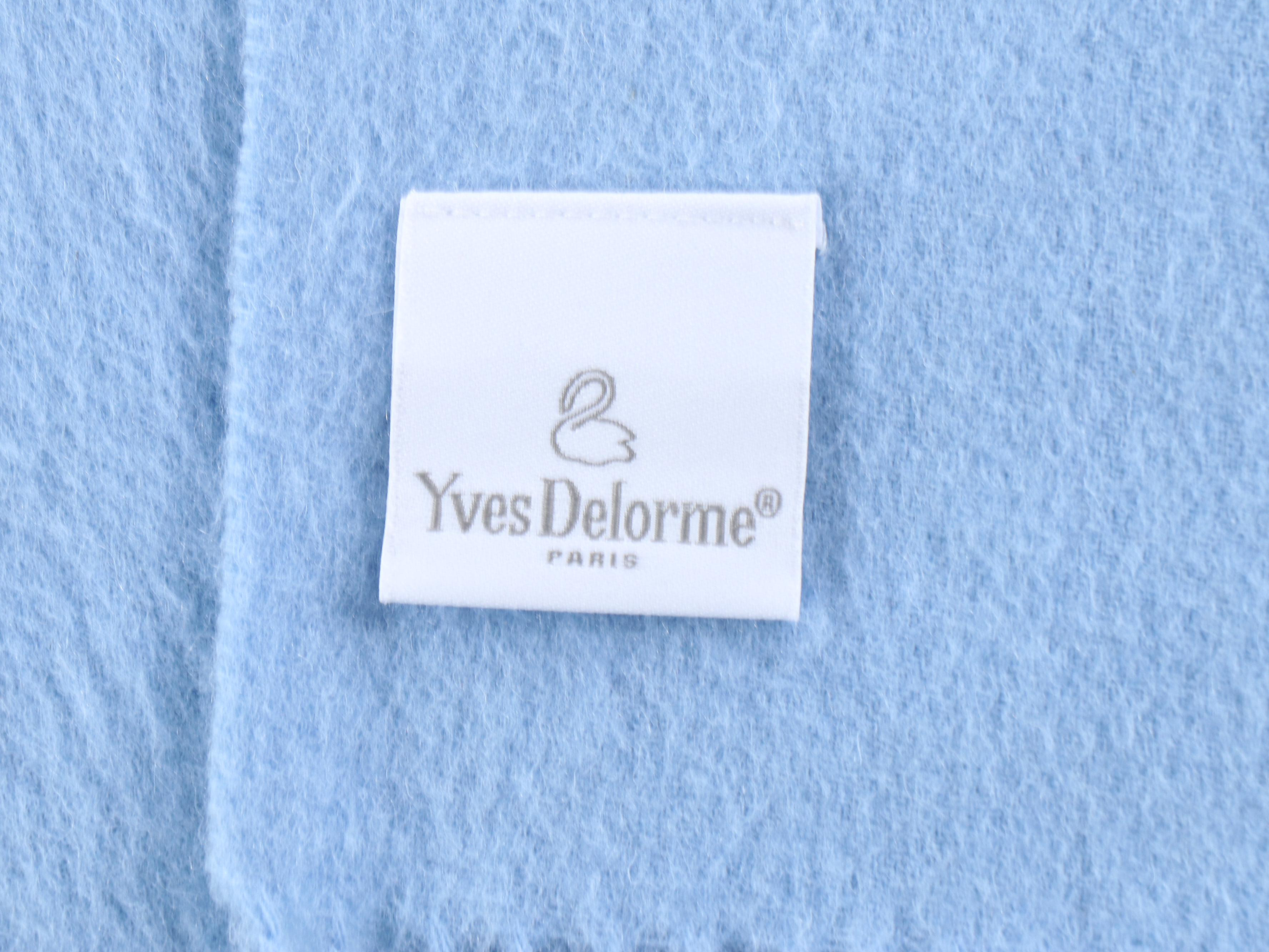 Yves Delorme Wool and Cashmere With Pür Bamboo Throw Blankets