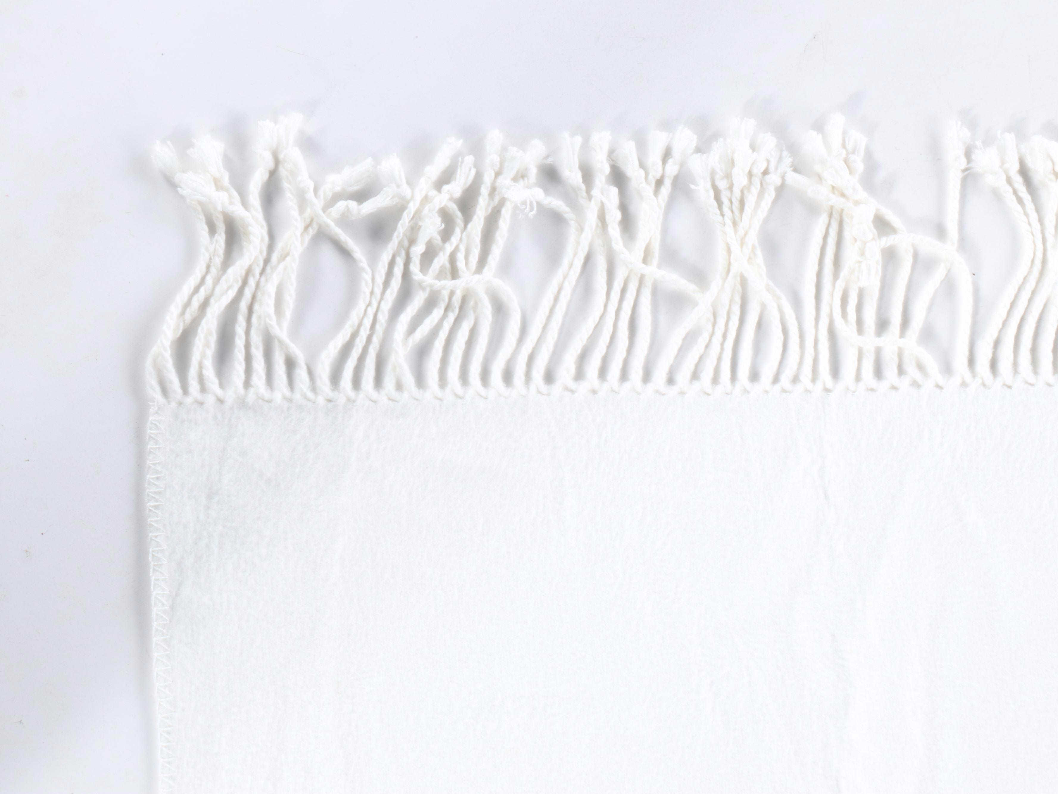 Yves Delorme Wool and Cashmere With Pür Bamboo Throw Blankets