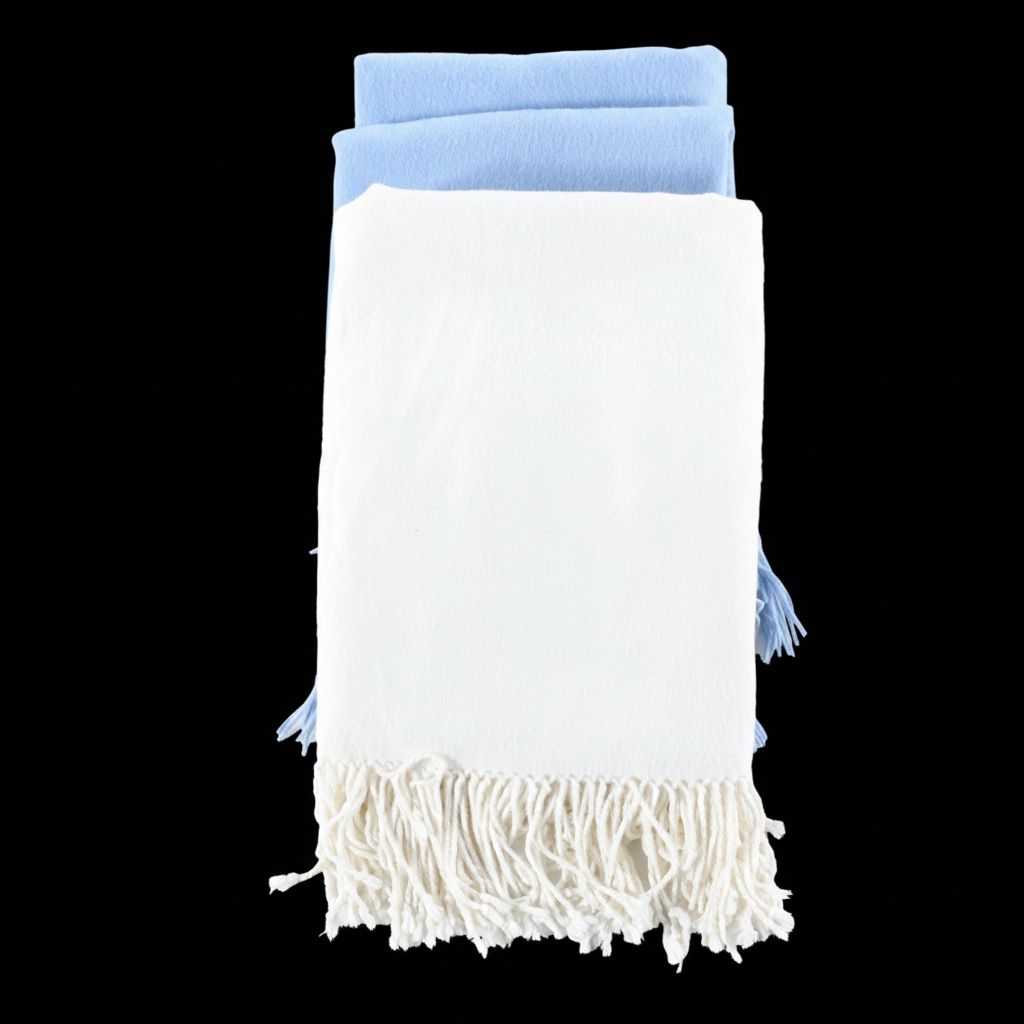 Yves Delorme Wool and Cashmere With Pür Bamboo Throw Blankets
