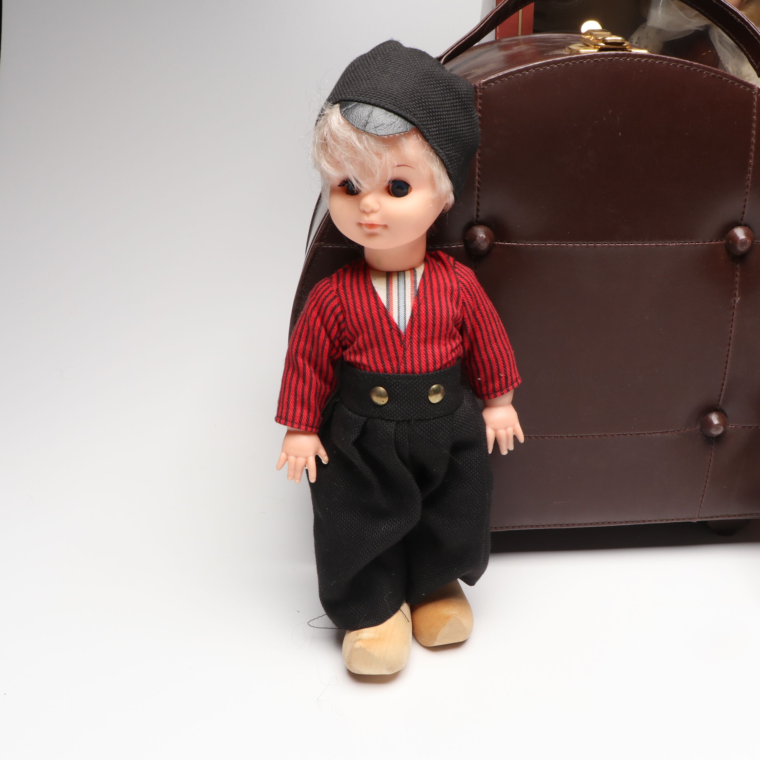 Madame Alexander Cisette Trunk Set with Shirley Temple and More Dolls