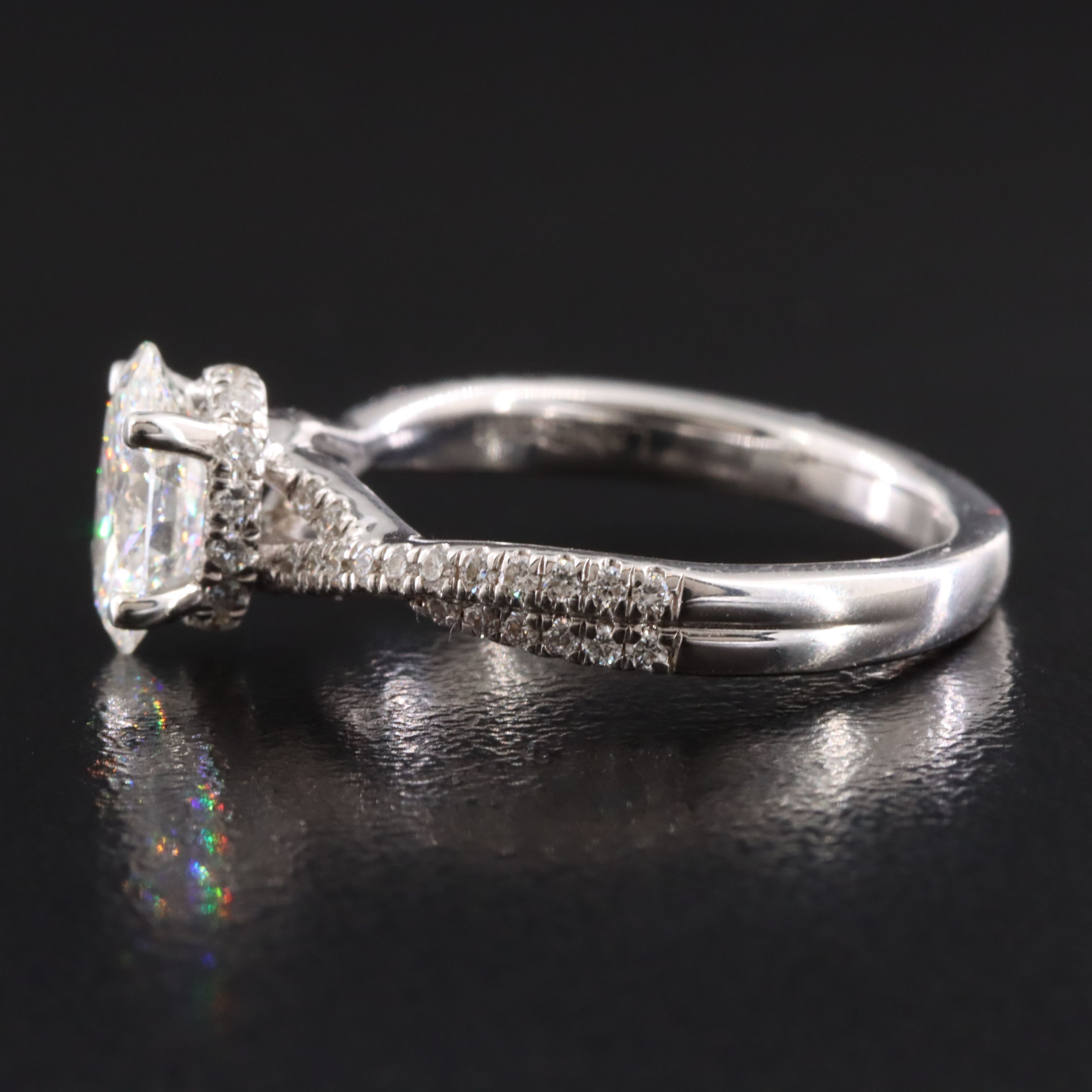 14K 1.34 CTW Lab Grown Diamond Twist Ring with Online IGI Report