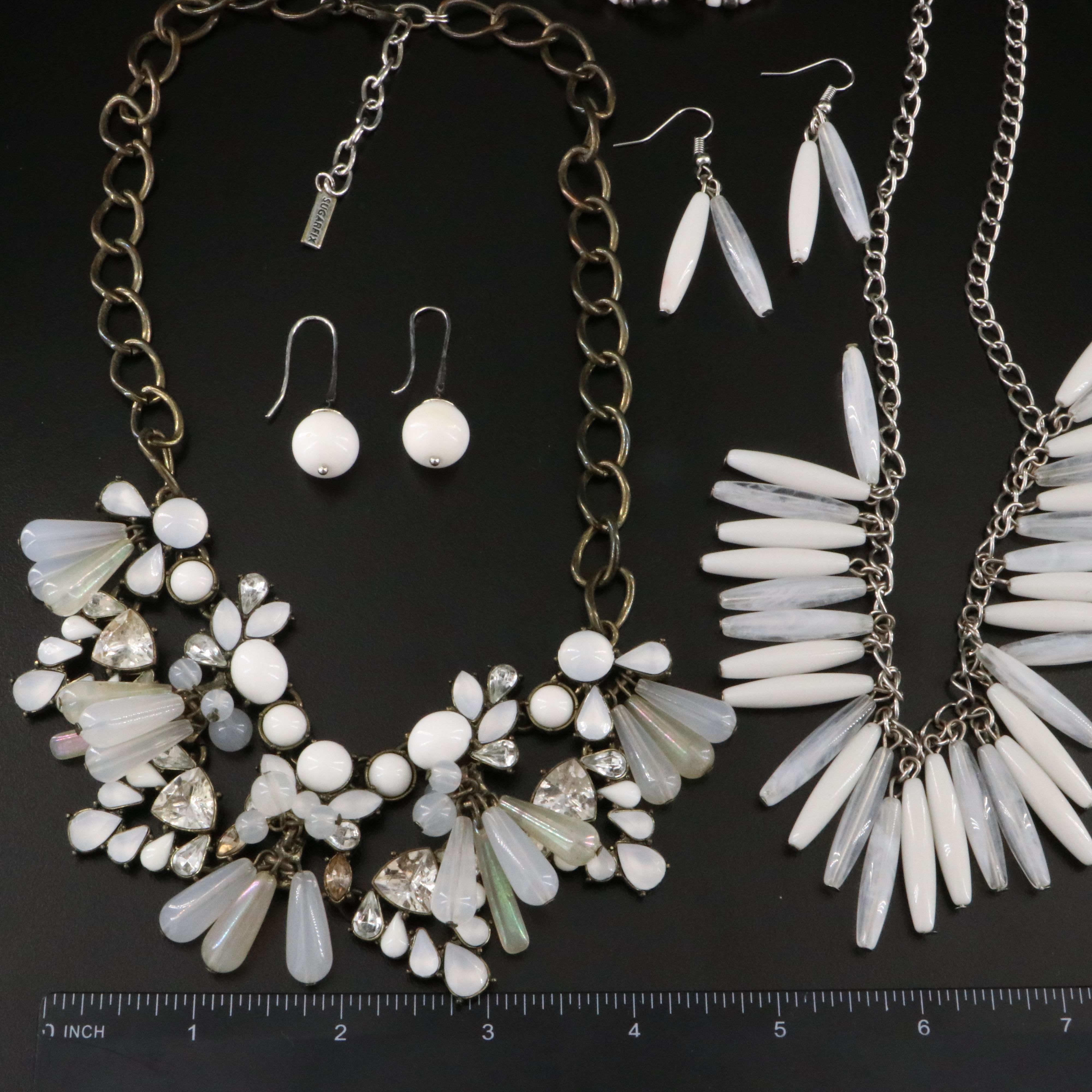 Art Glass, Agate and Shell Featured in Contemporary Jewelry Collection