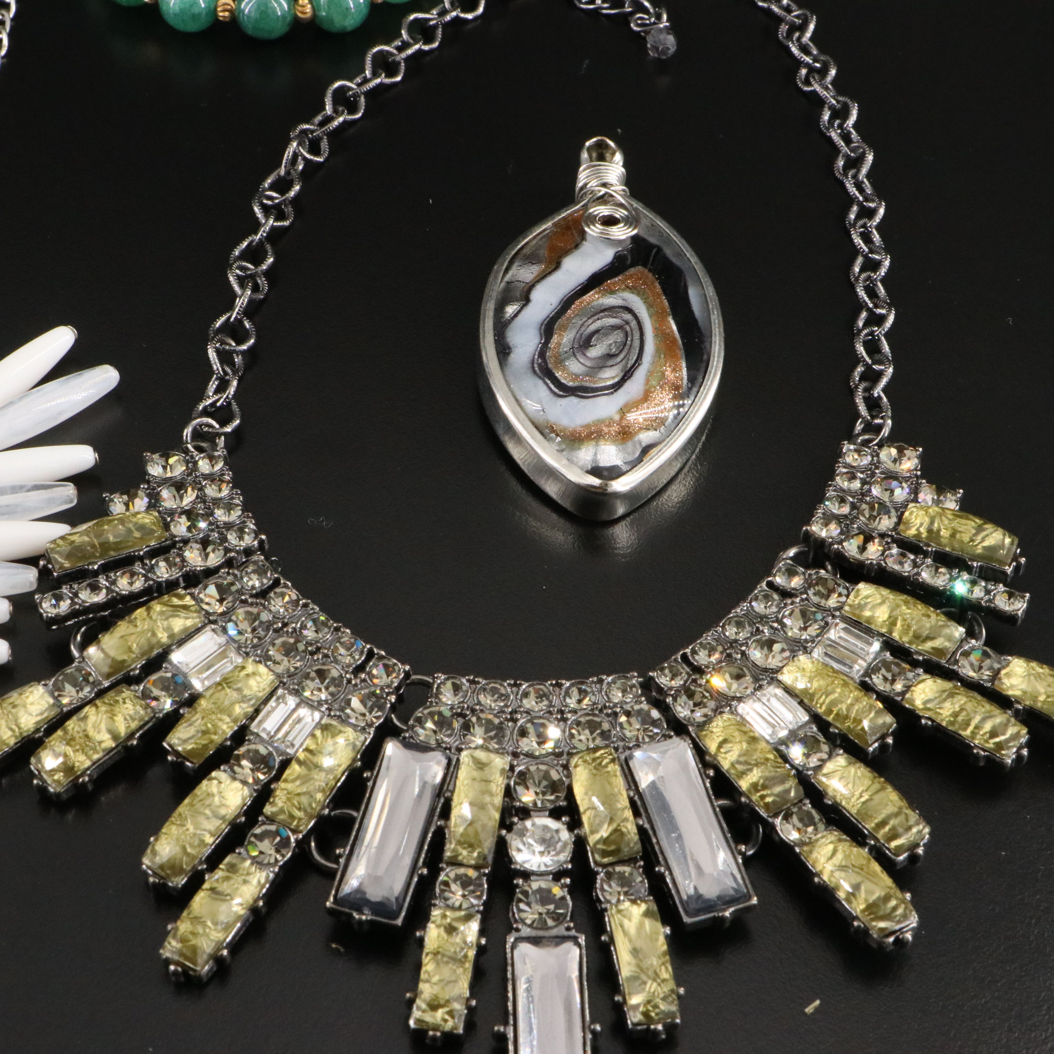 Art Glass, Agate and Shell Featured in Contemporary Jewelry Collection