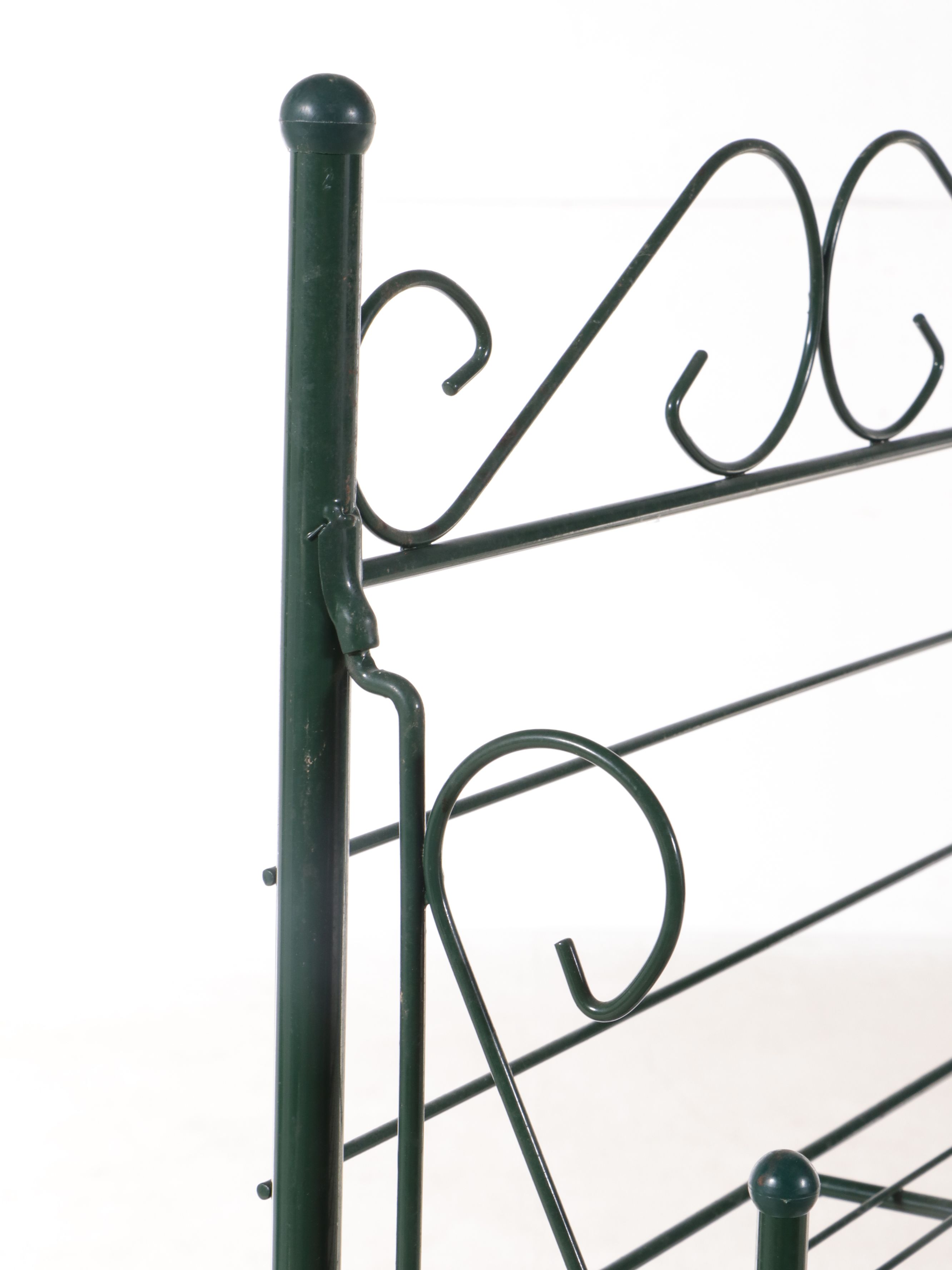 Green Powder Coated Wire Folding Baker's Rack