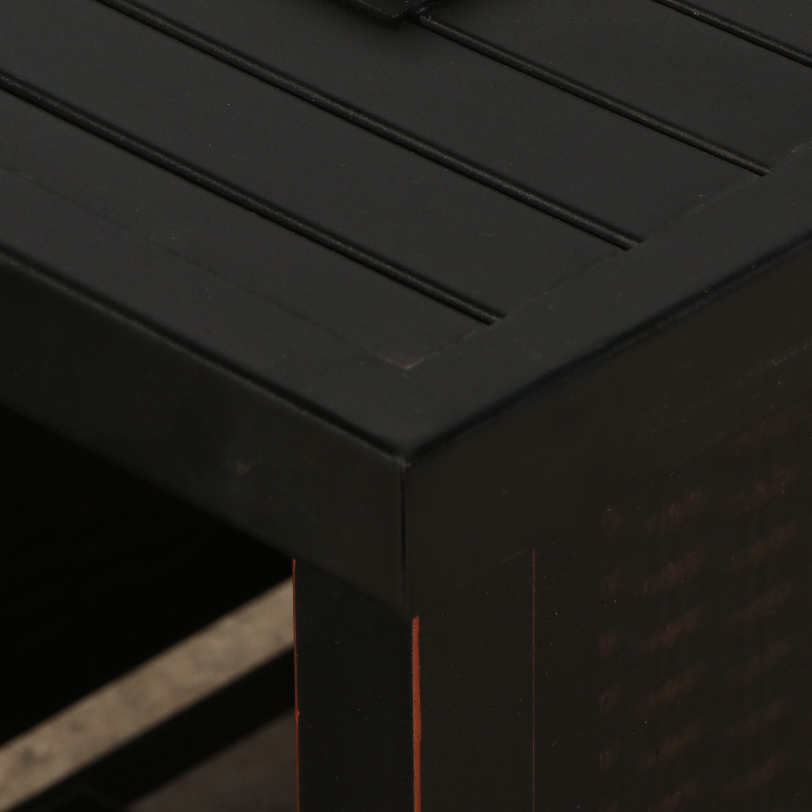 TackLife GFP01 Outdoor Fire Pit Table