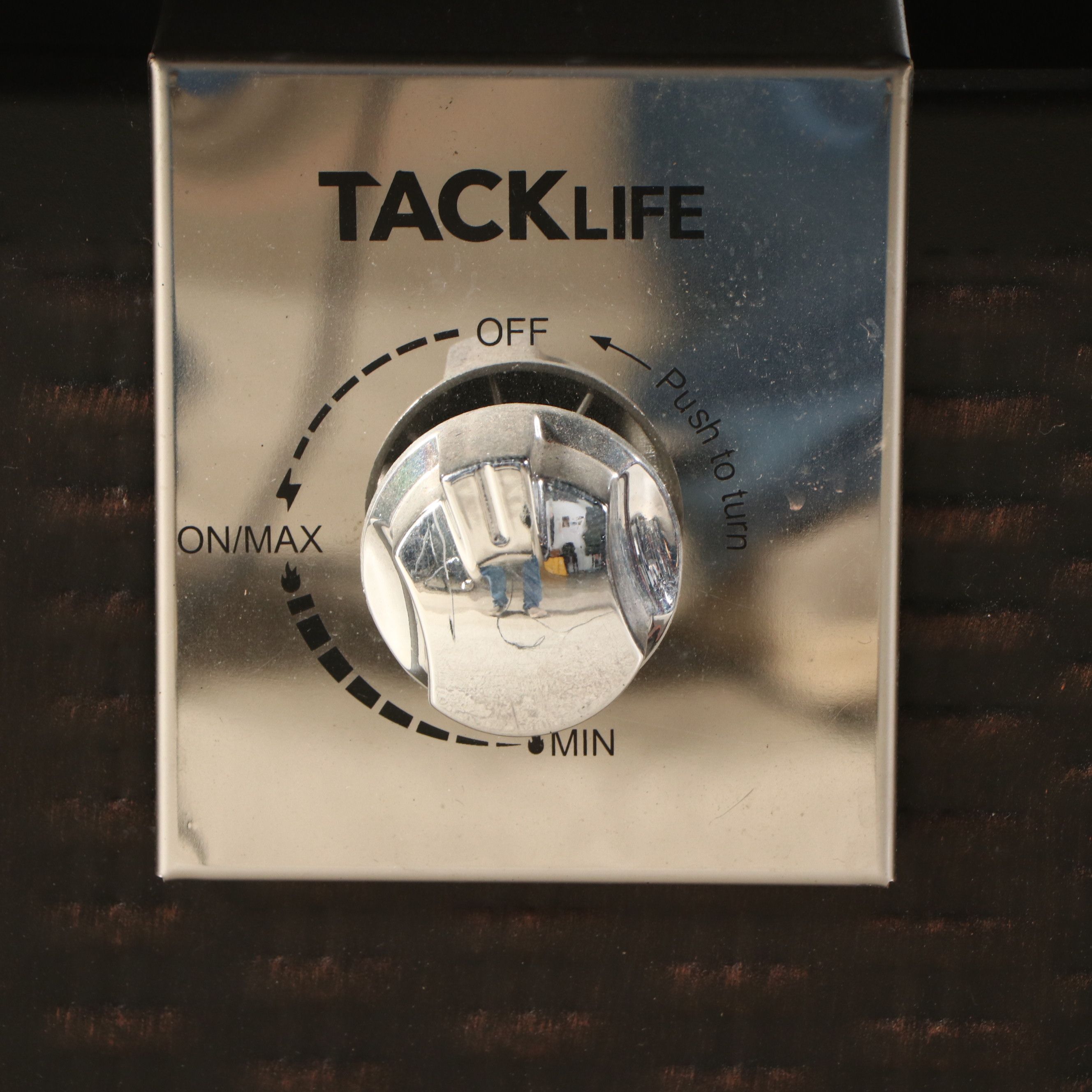 TackLife GFP01 Outdoor Fire Pit Table