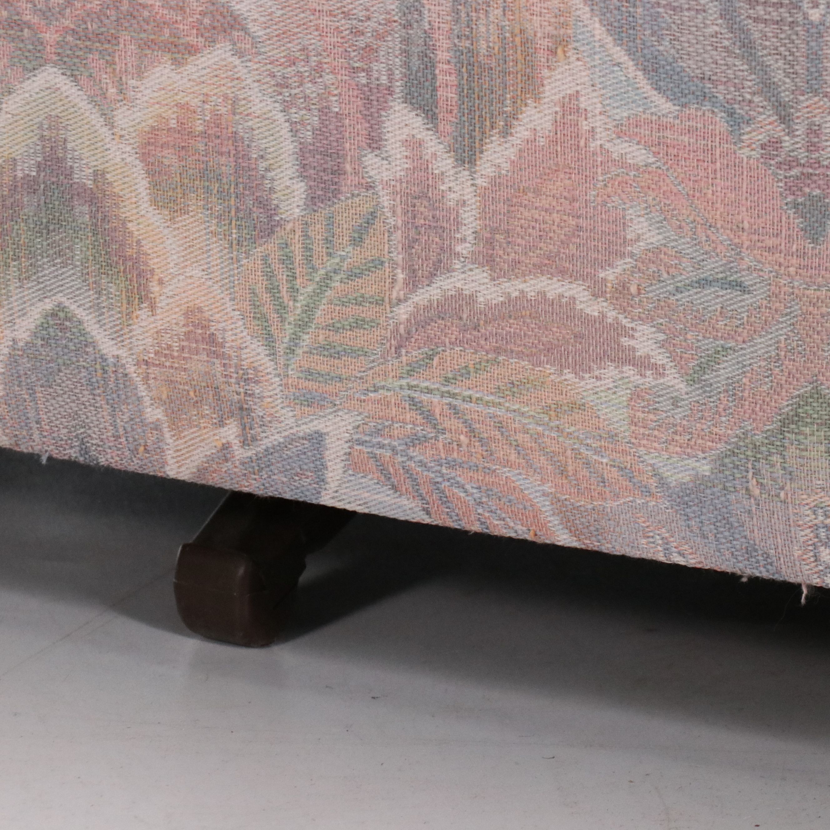 Bernhardt Fabric Upholstered Swivel Club Chair, Late 20th Century