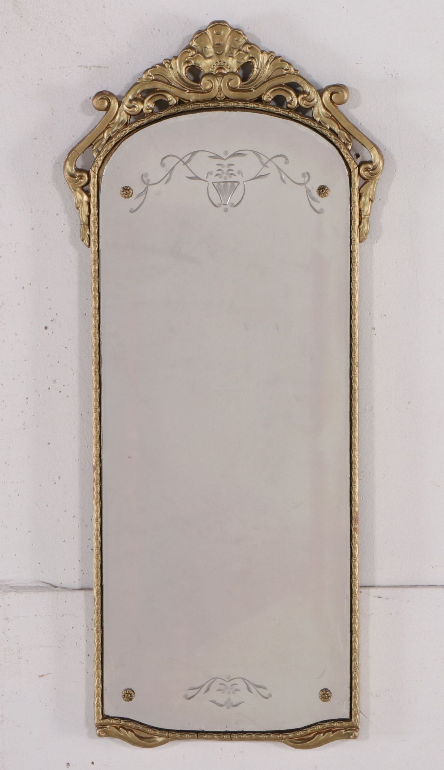 Venetian Style Arched Giltwood and Etched Glass Pier Mirror