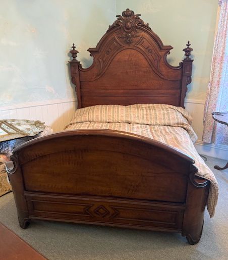 Victorian Eastlake Walnut and Burl Wood Queen Size Bed Frame