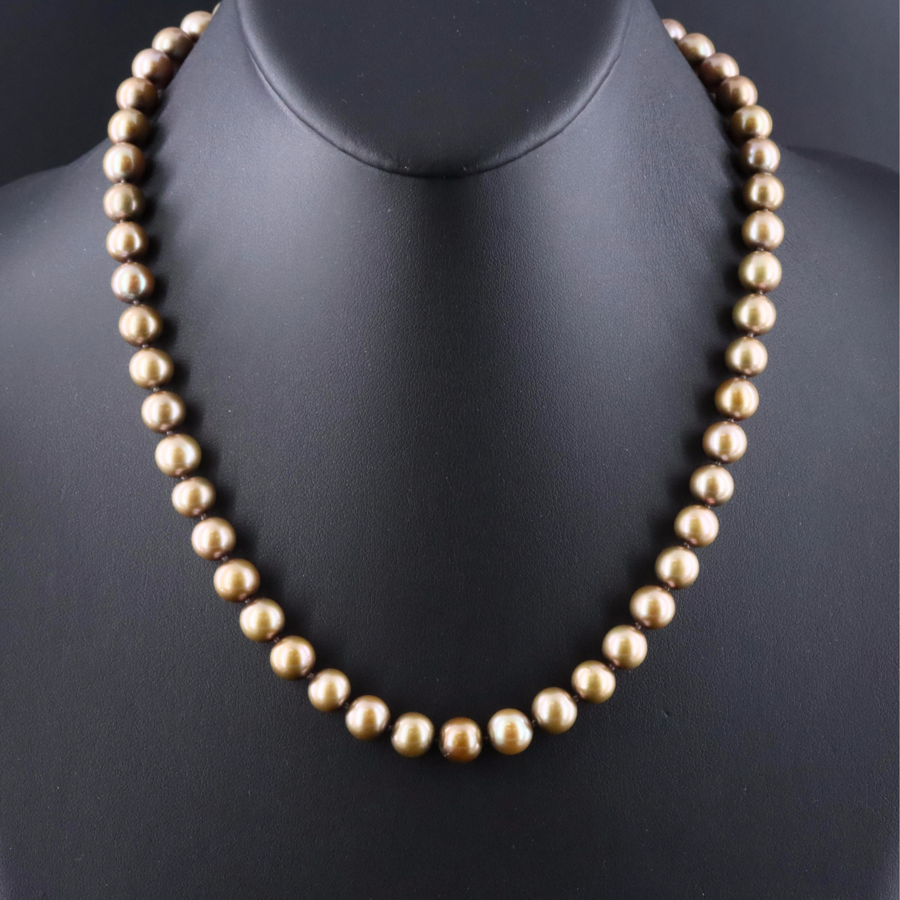Pearl Necklace with 14K Clasp