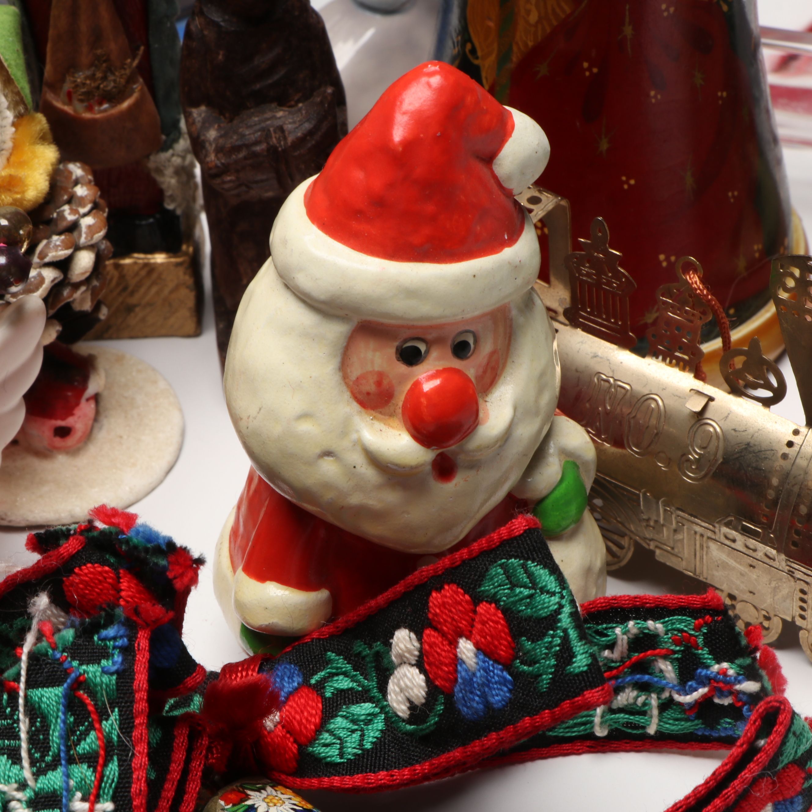 Ardleigh Elliot & Sons Music Box with Russian, German, and More Holiday Décor