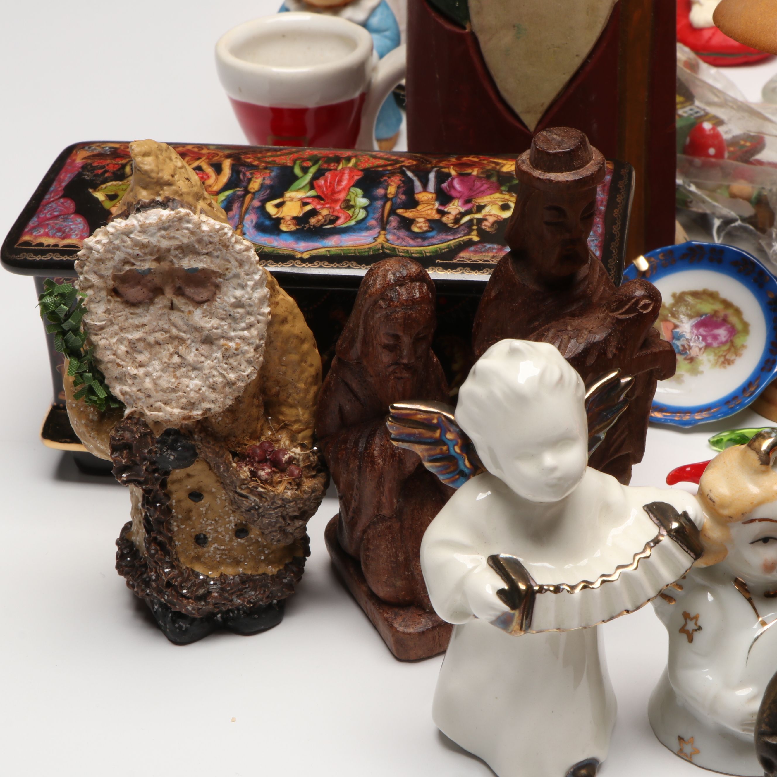 Ardleigh Elliot & Sons Music Box with Russian, German, and More Holiday Décor