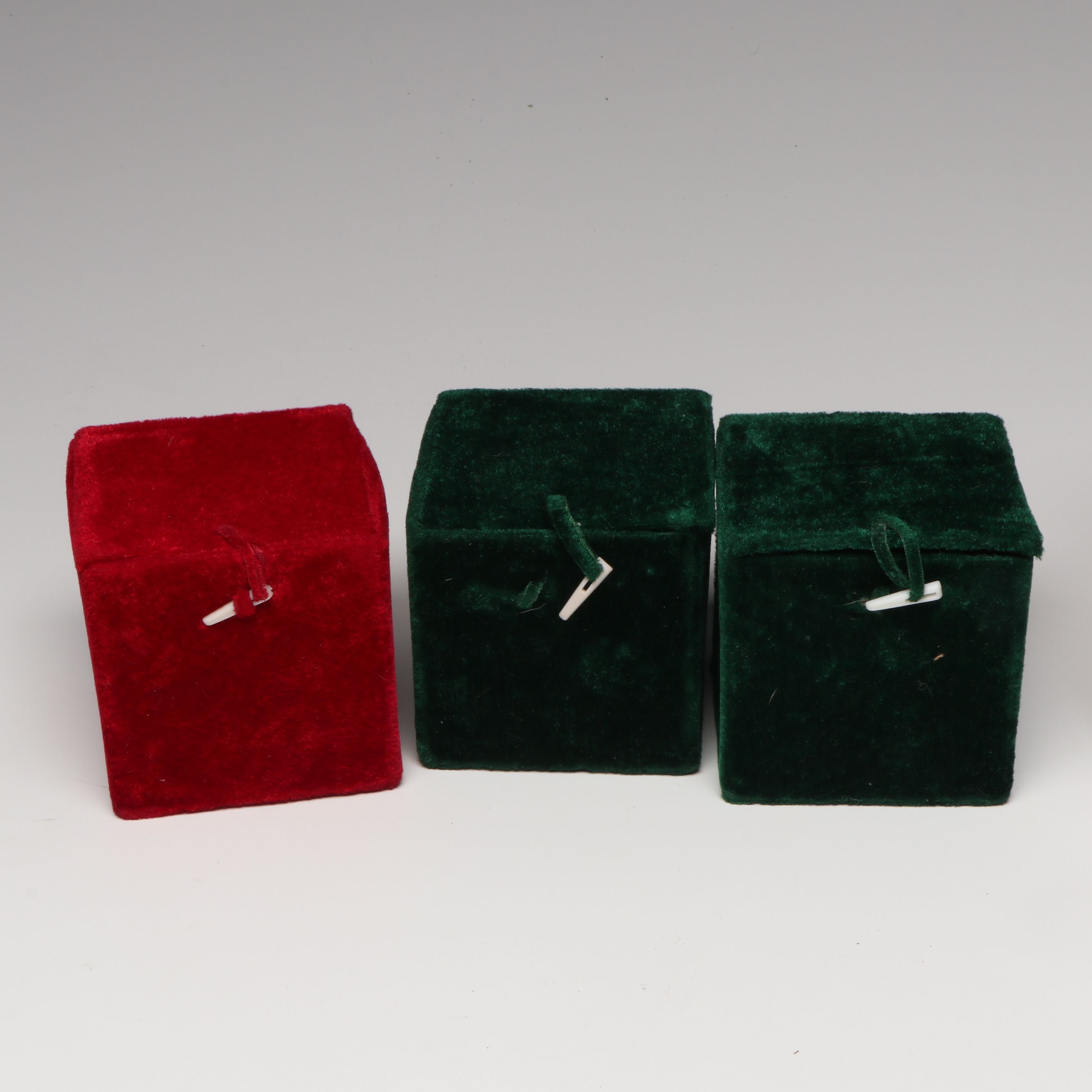 Ardleigh Elliot & Sons Music Box with Russian, German, and More Holiday Décor