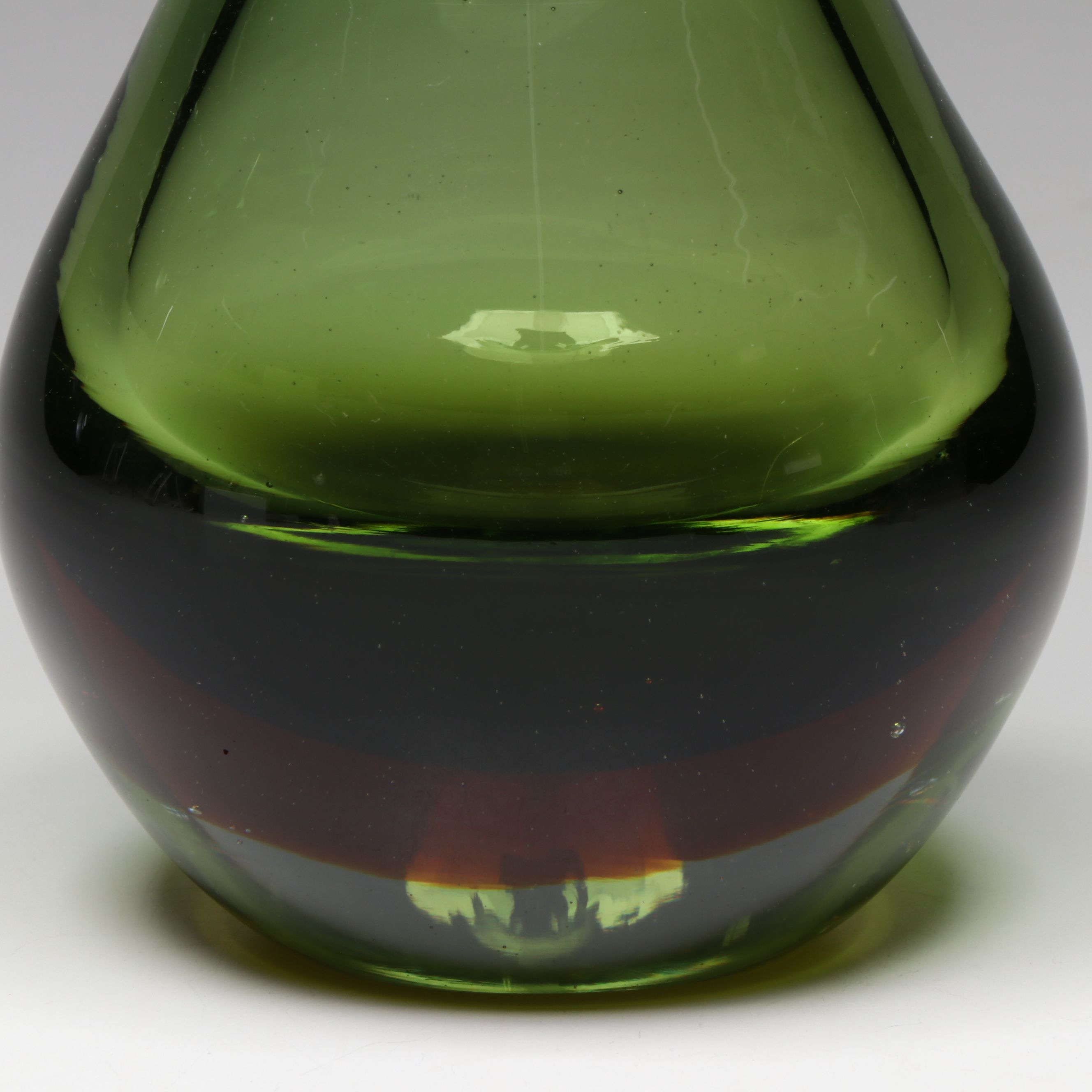 Joel Philip Myers Blenko Handblown Sommerso Art Glass Vase, 1970s