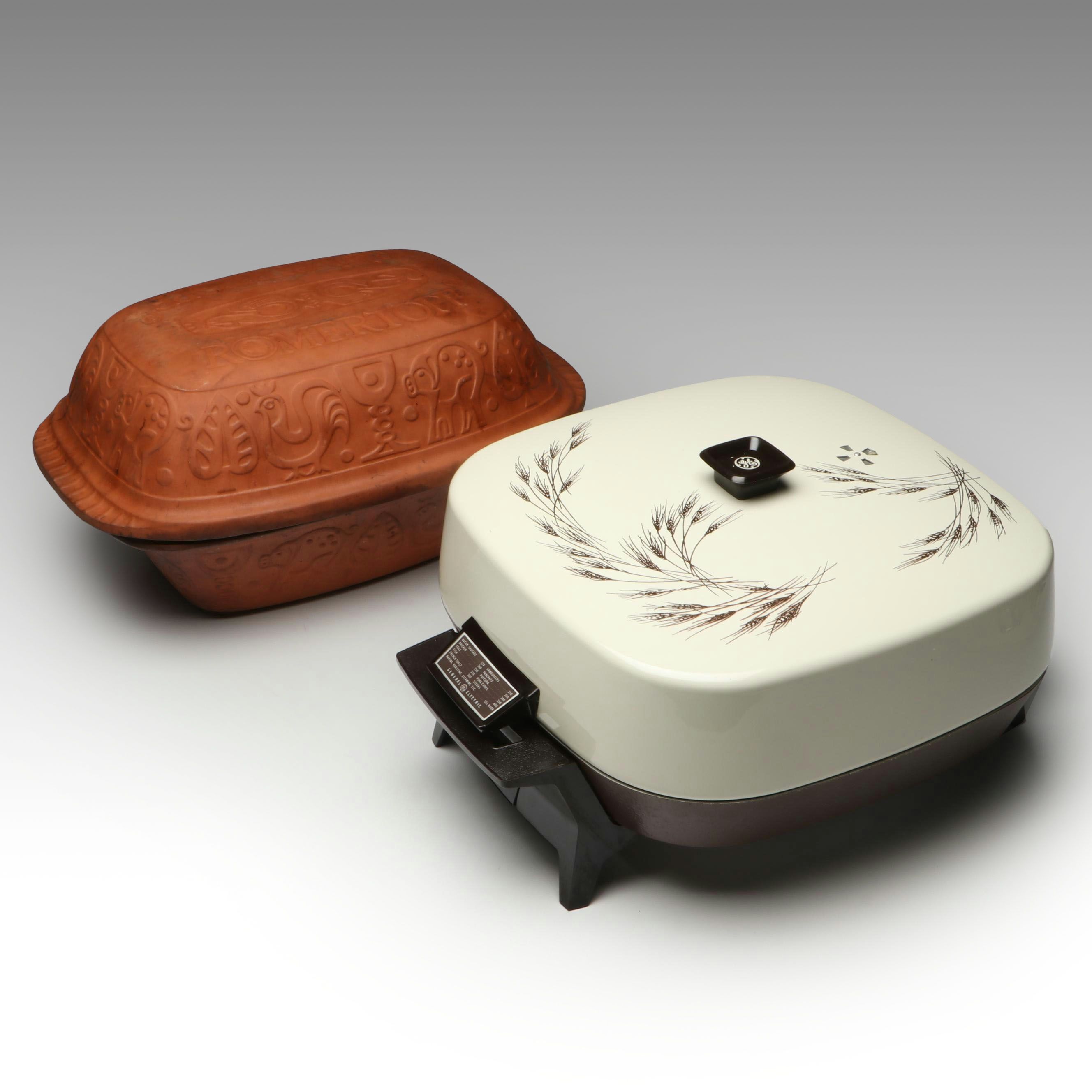 General Electric 12" Buffet Skillet with Römertopf Terracotta Clay Roaster