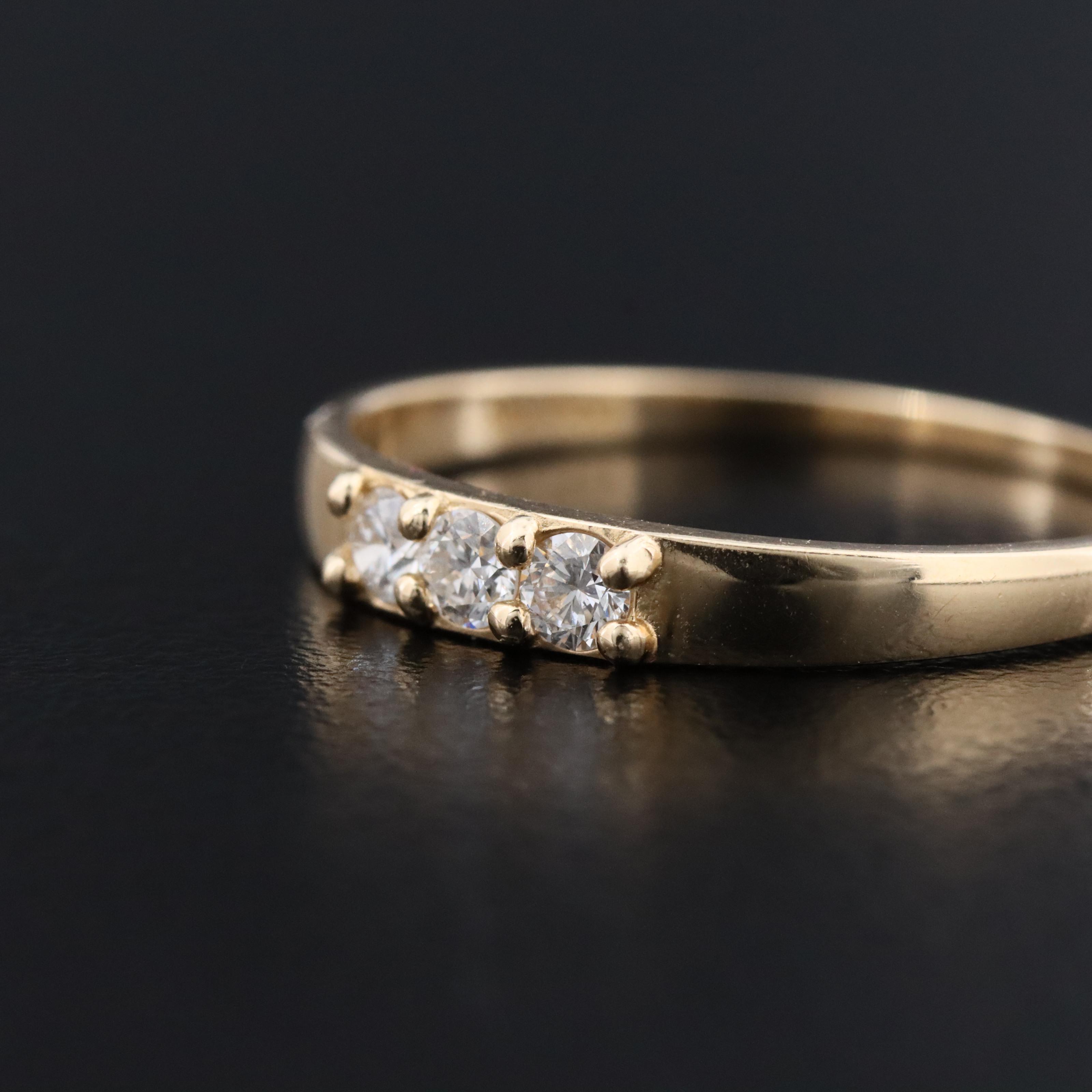 14K 0.18 CTW Diamond Ring