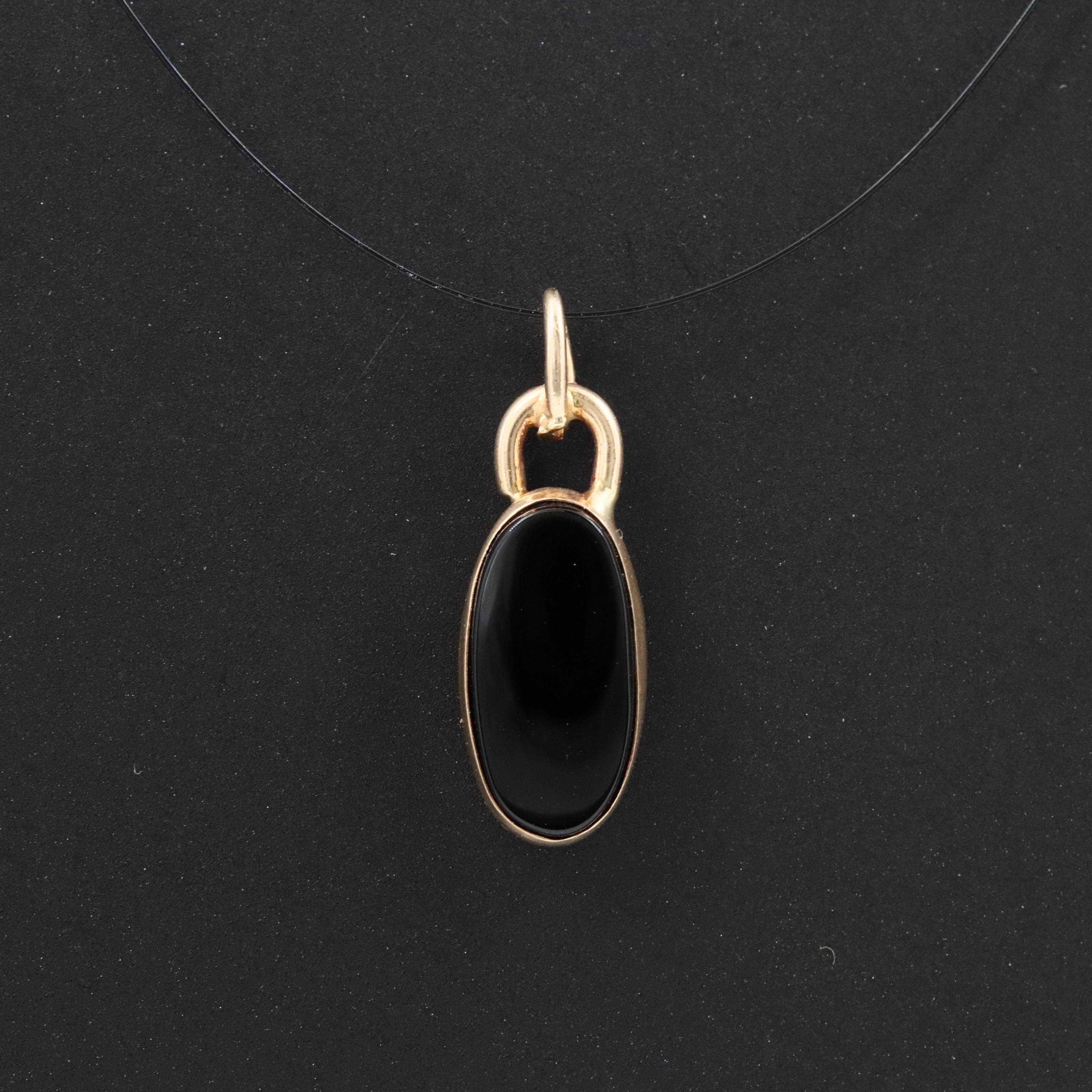 14K Black Onyx Pendant