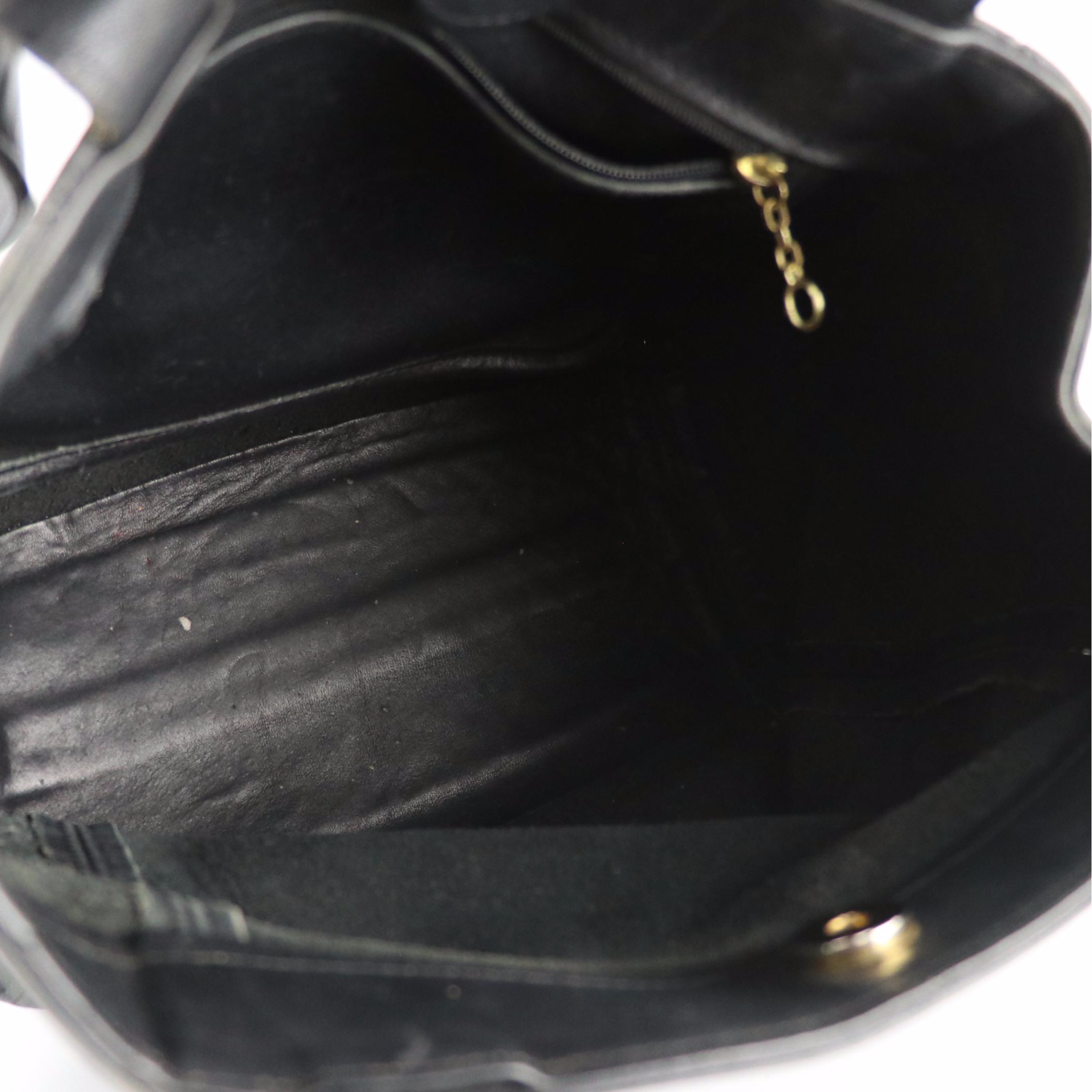 Coach Soho 4157 and Pocket Zip 9136 Shoulder Bags in Glove-Tanned Cowhide