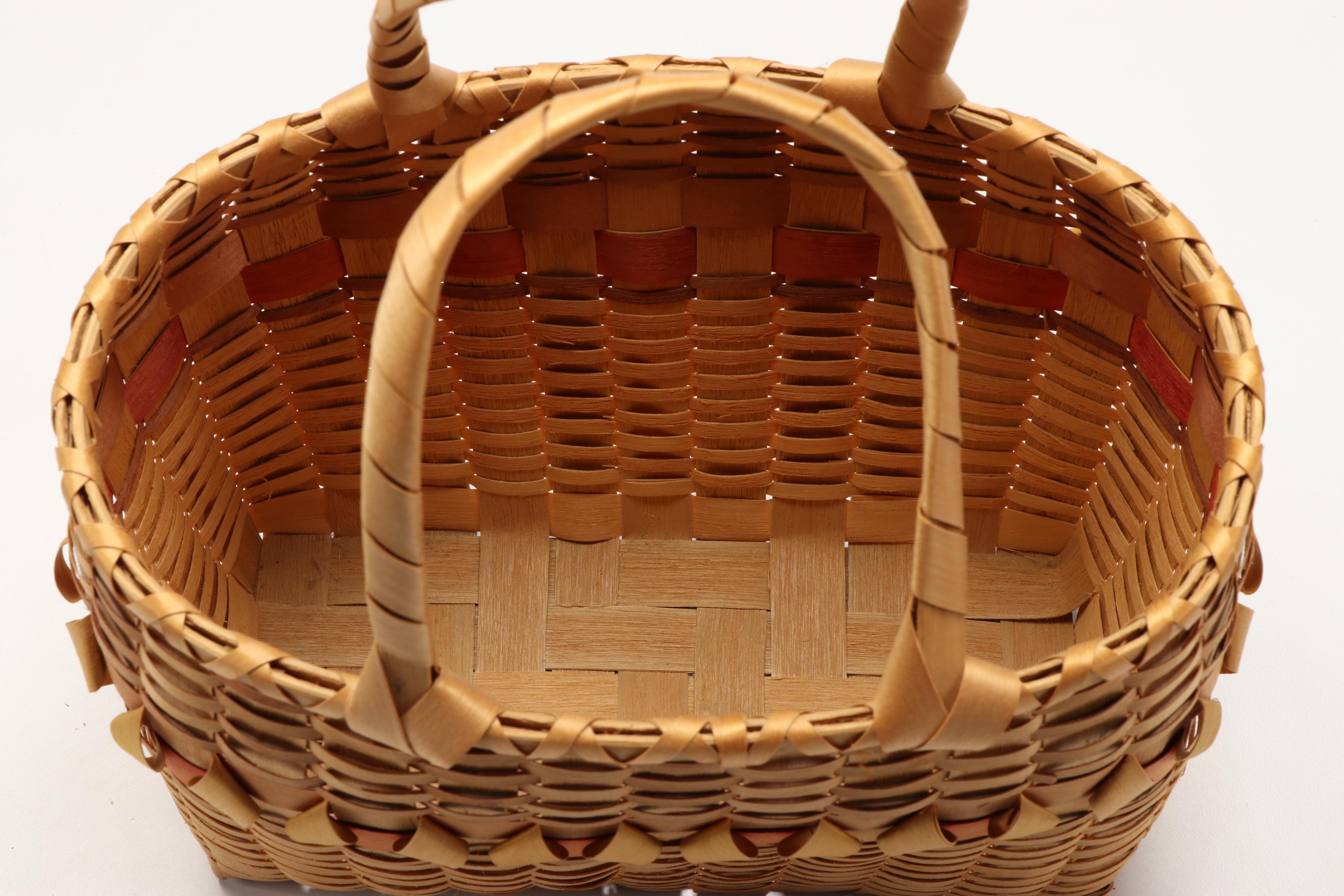 Greyhair Wisconsin Dells Ho-Chunk (Winnebago) Handwoven Basket