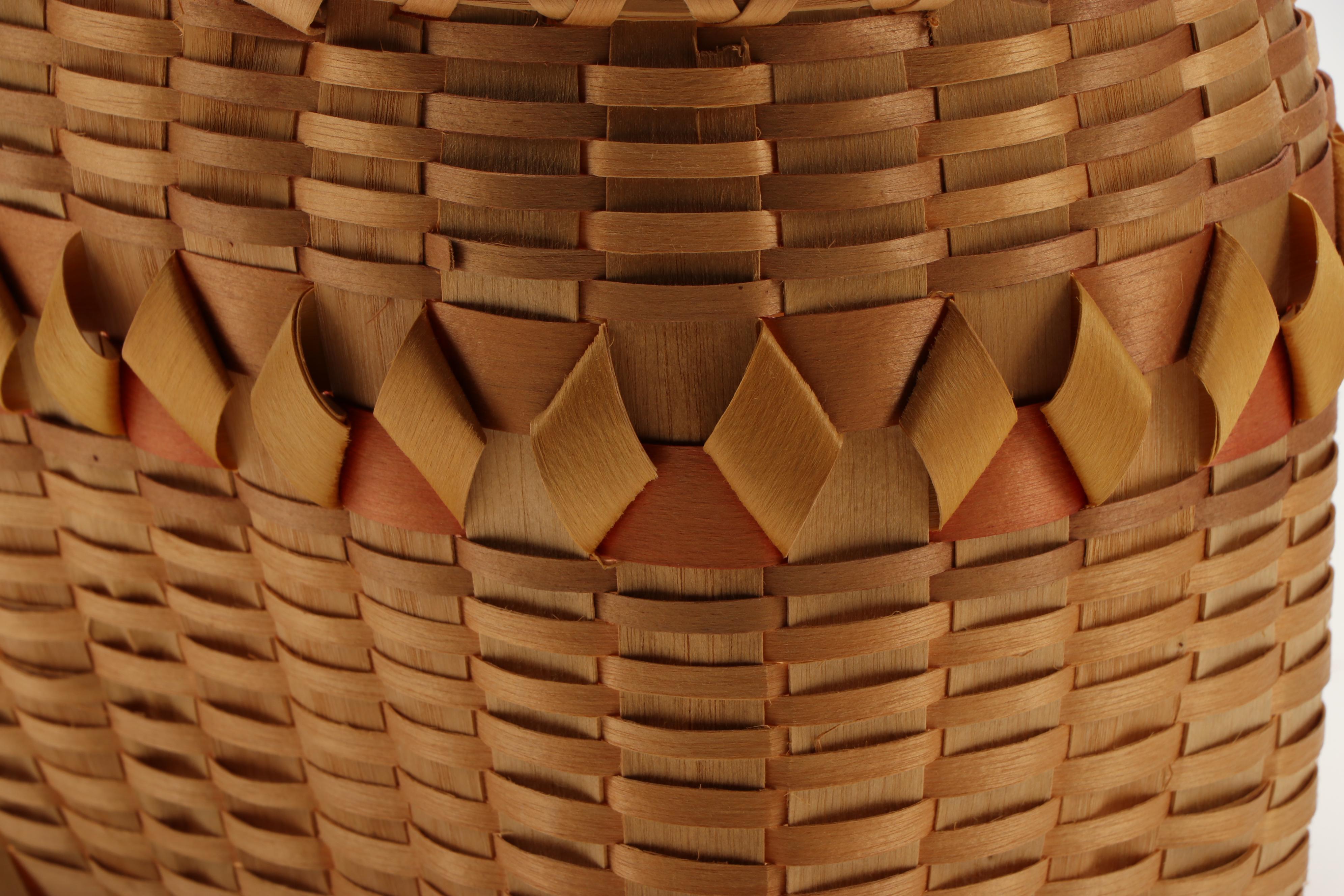 Greyhair Wisconsin Dells Ho-Chunk (Winnebago) Handwoven Basket