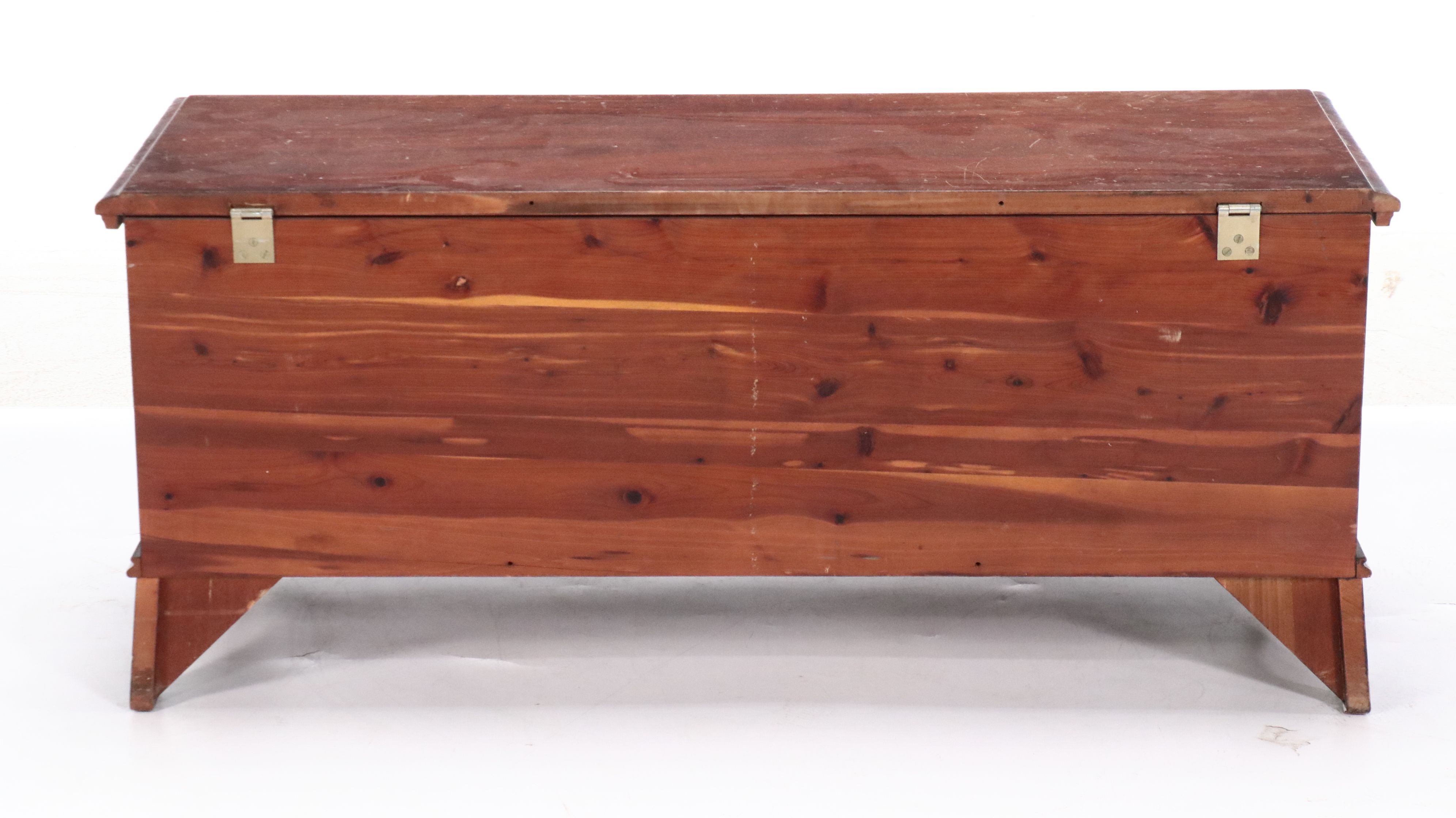 Lane Colonial Style Cedar Chest, Mid to Late 20th Century