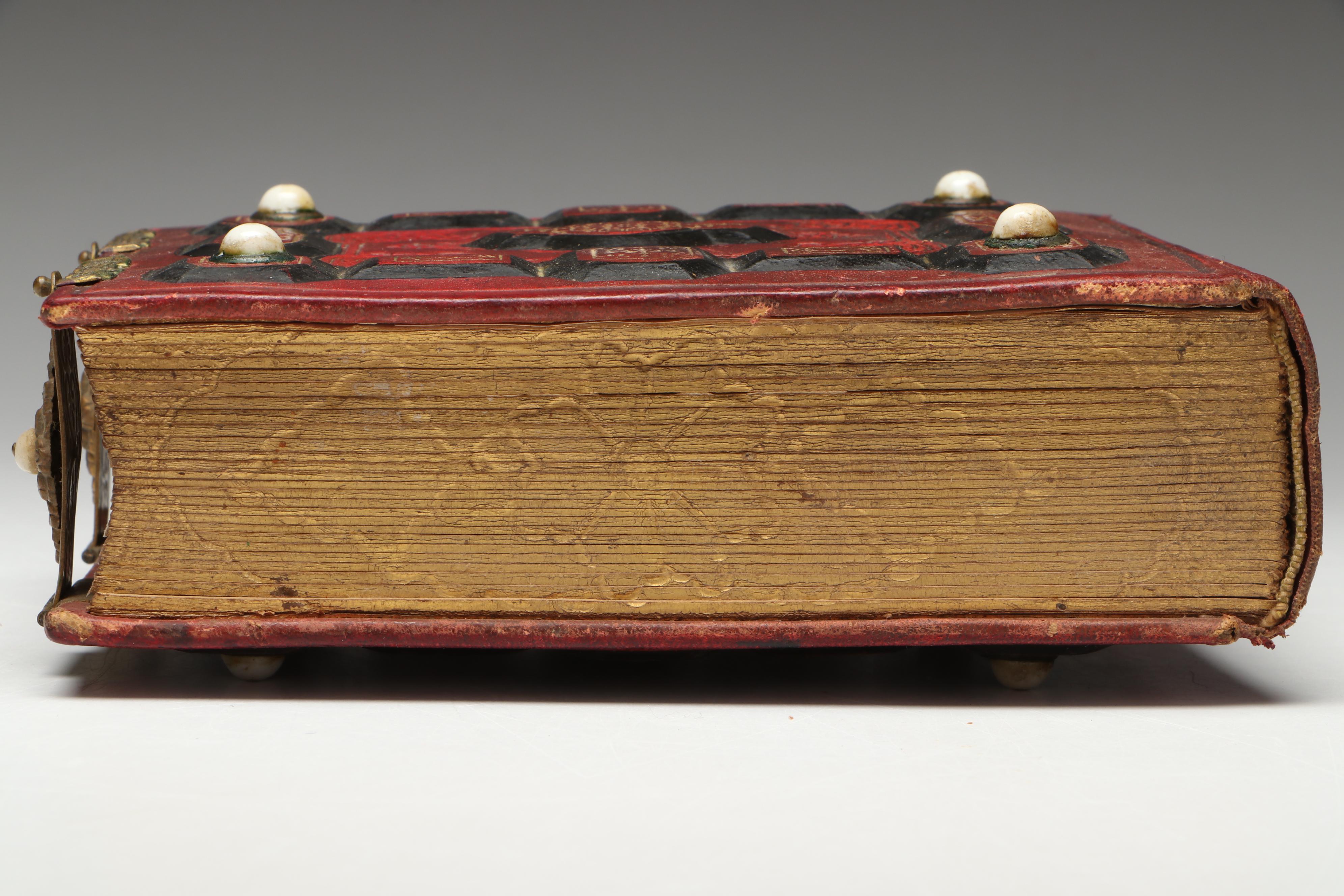 Victorian Leather Gem Tintype Album Featuring 1868 U.S. Grant & Schuyler Colfax