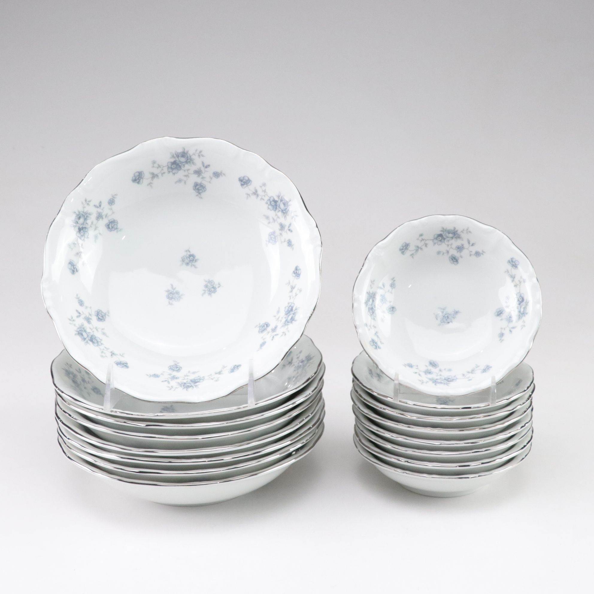 Johann Haviland "Blue Garland" Porcelain China Dinnerware Set for Eight