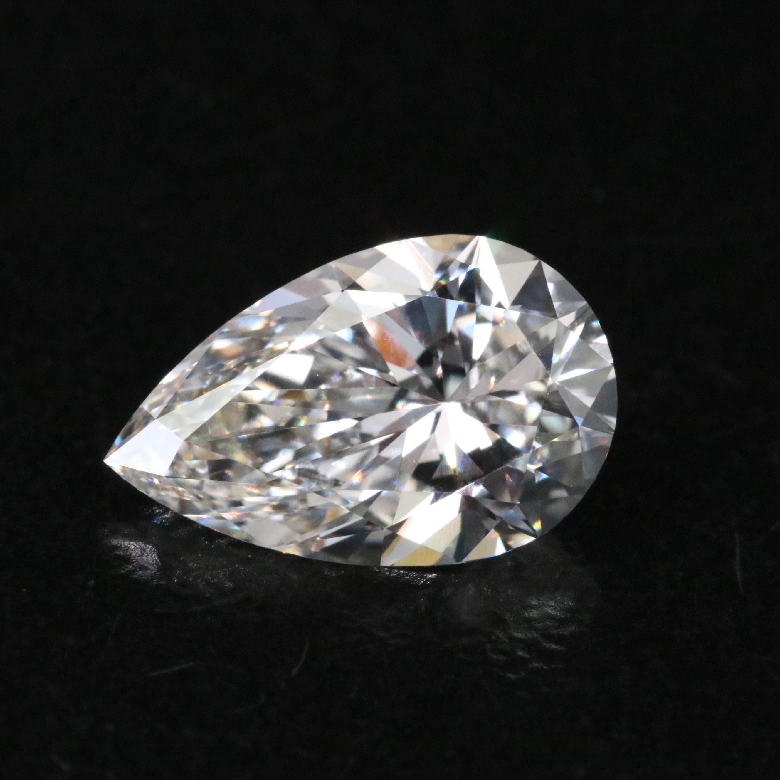Loose 1.78 CT Lab Grown Diamond with IGI Report