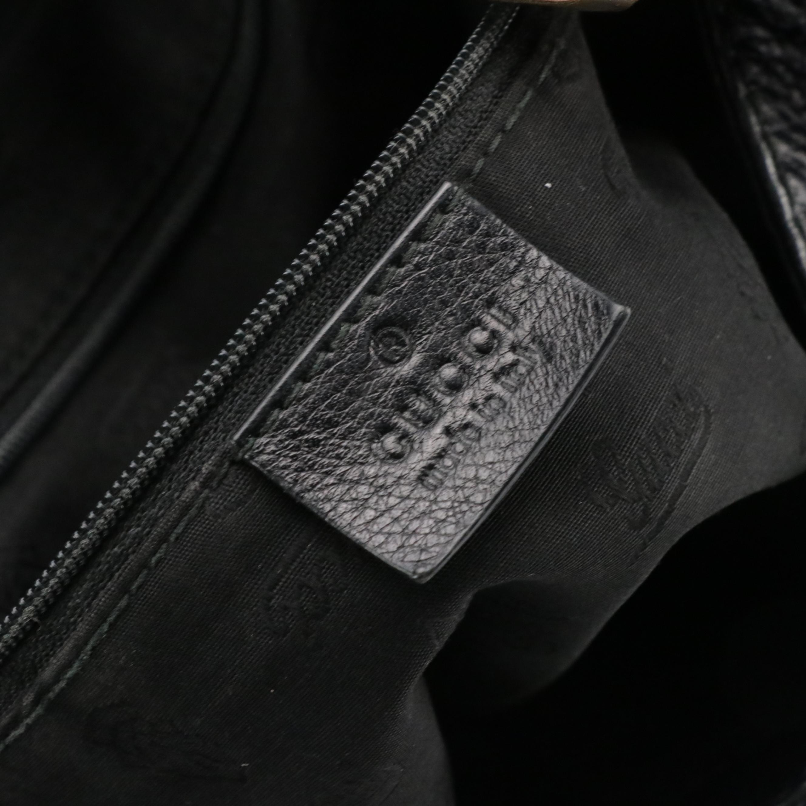 Gucci Black Guccissima Grain Leather New Ladies Web Hobo Bag