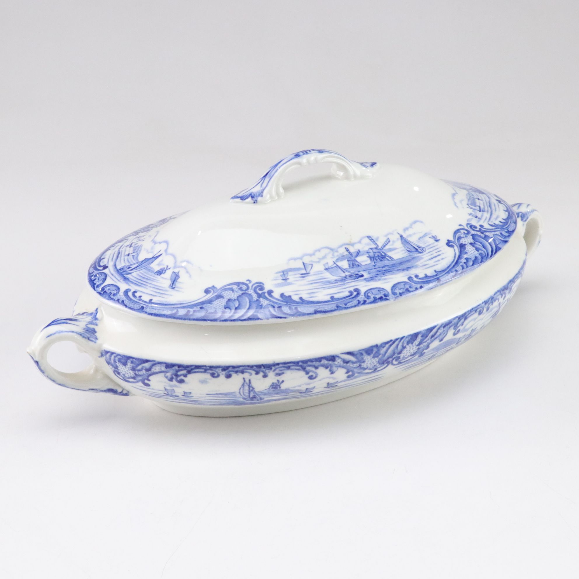 Wedgwood "Hague" Porcelain Covered Vegetable Dish and Gravy Boat