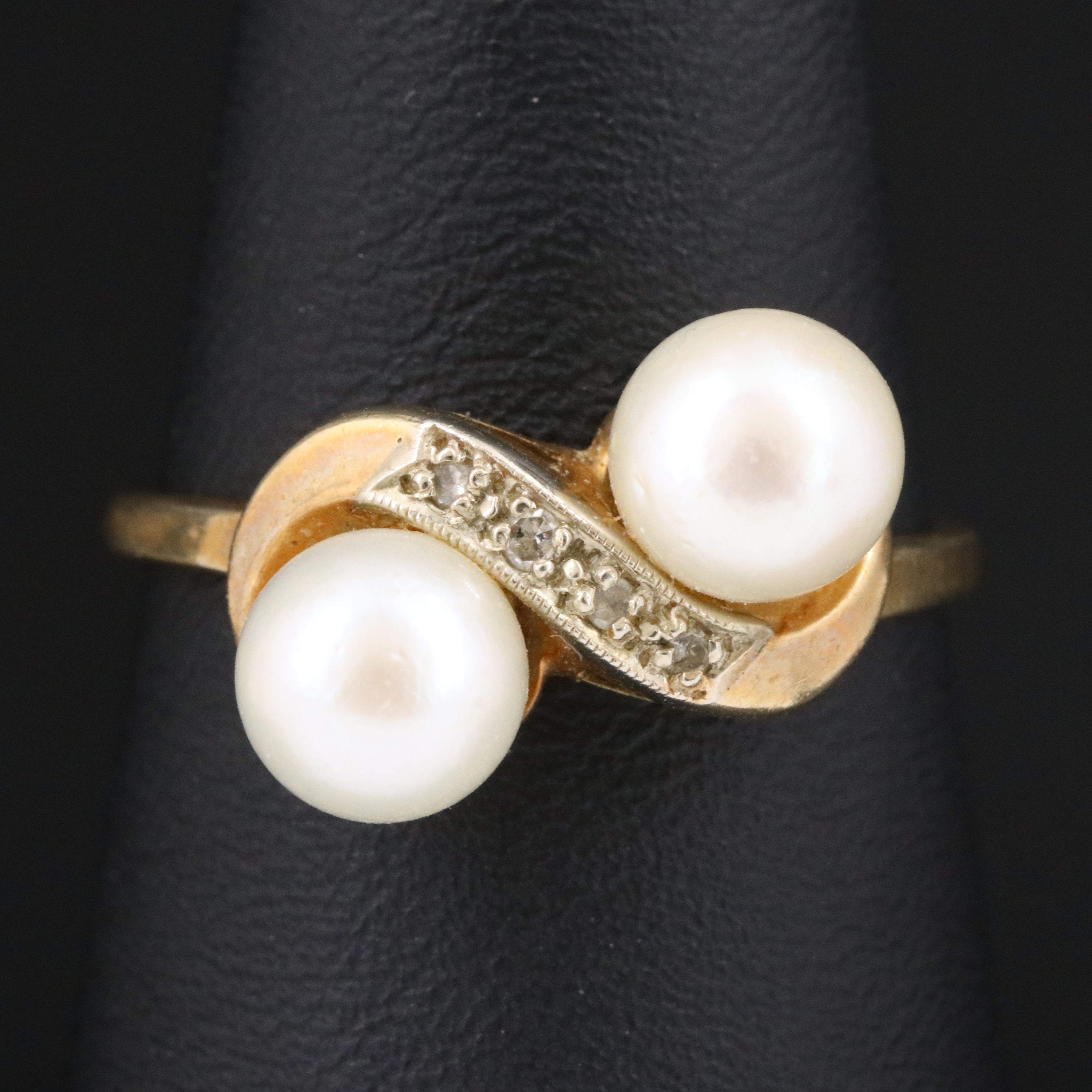 14K Pearl and Diamond Infinity Ring