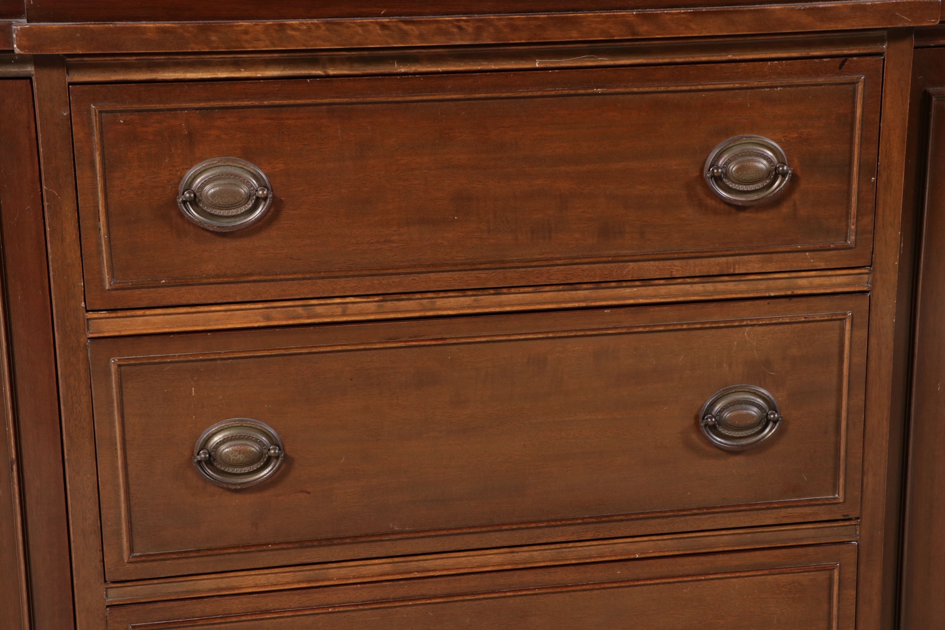 R Way Georgian Style Mahogany Breakfront China Cabinet, Late 20th Century