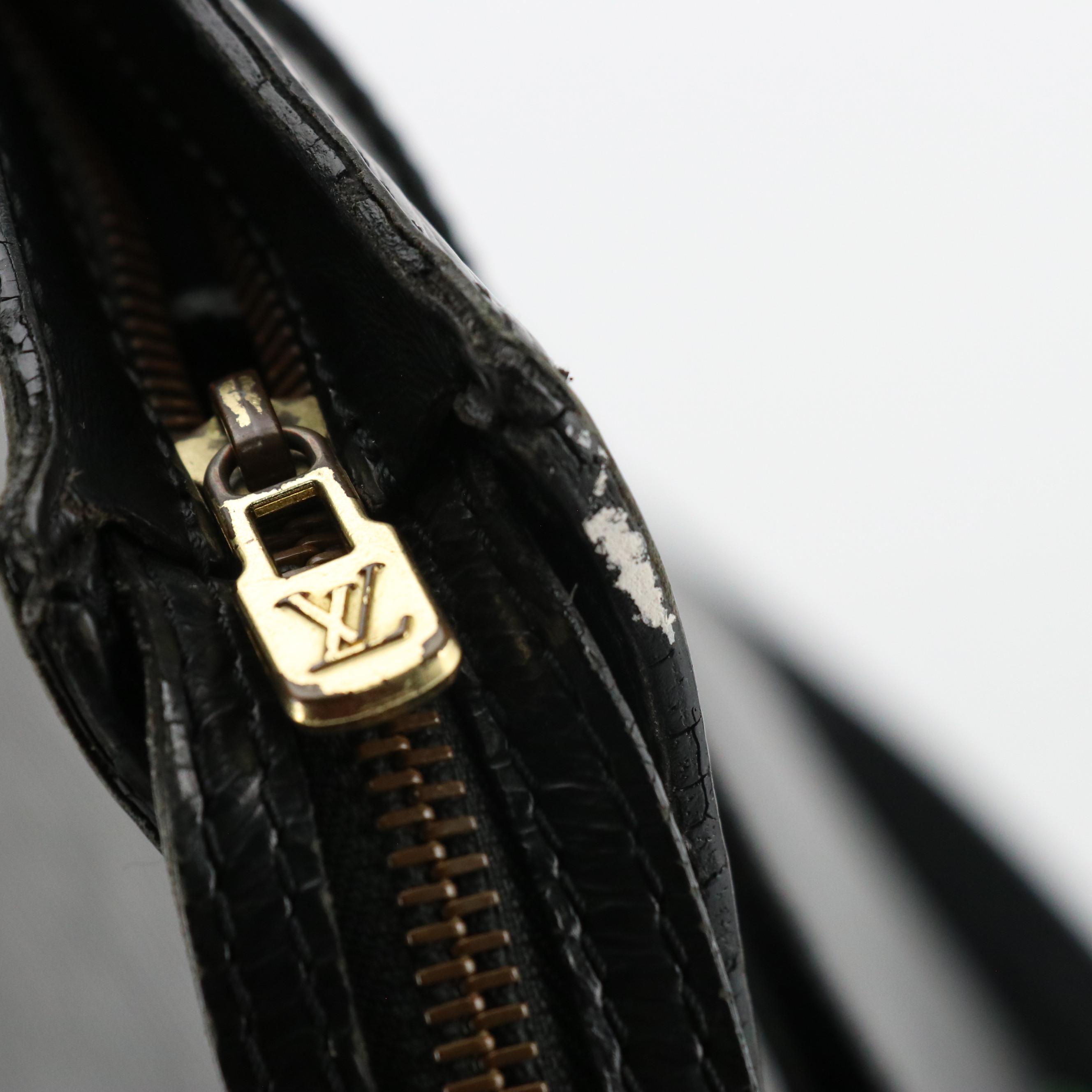 Louis Vuitton Saint Jacques GM Shoulder Bag in Black Epi Leather