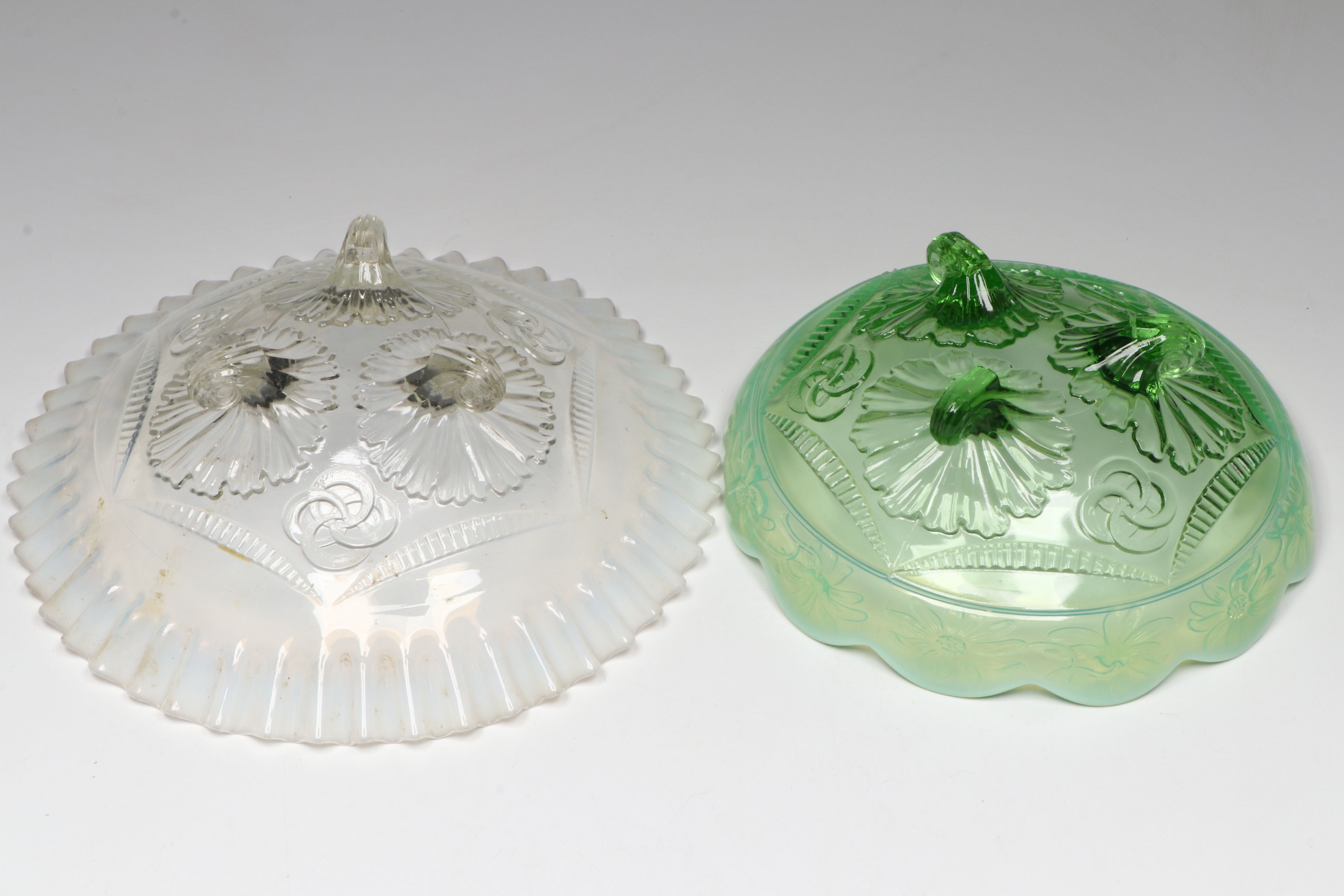 Jefferson "Ruffles and Rings" with Other Bowls and Tableware
