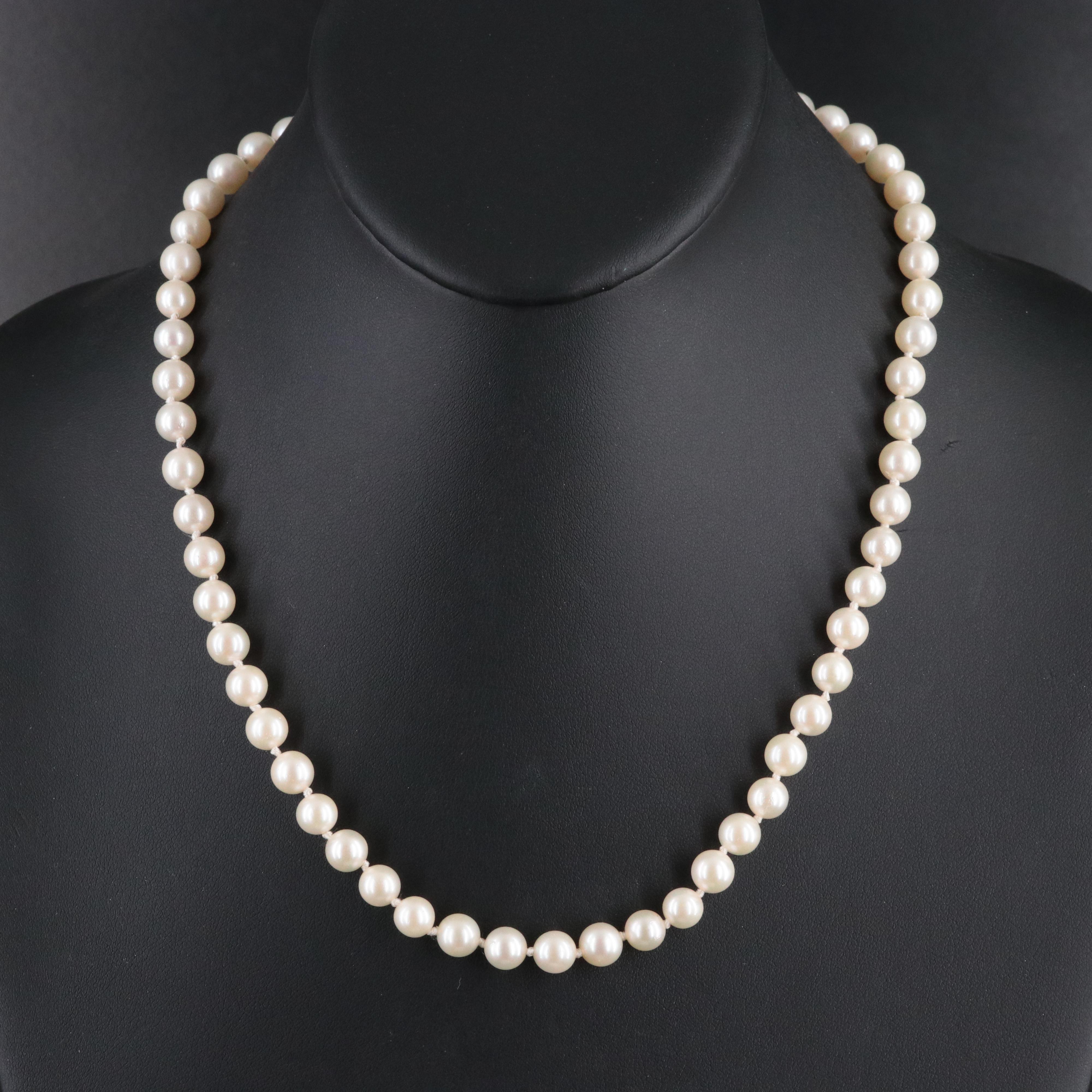 Pearl Necklace with 14K Clasp